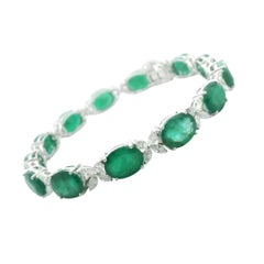 Rare 18K gold 25 carat Oval Cut Emerald Victoria Marquise Diamond Motif Bracelet
