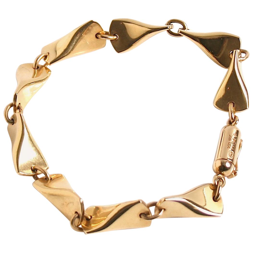  Georg Jensen 18 carat gold butterfly bracelet designed by Edvard Kindt Larsen  For Sale