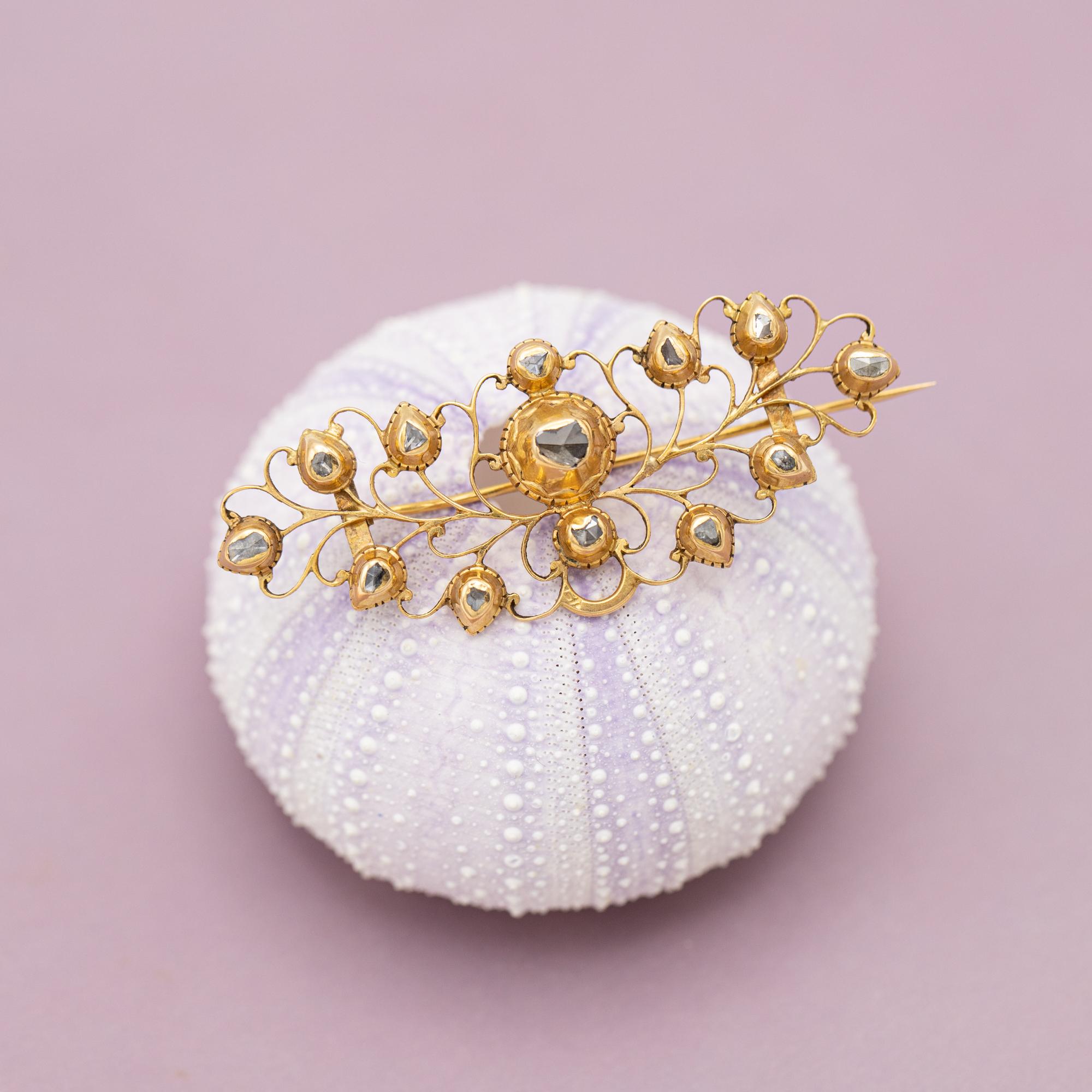 Rare 18k Marvellous antique European brooch - Georgian rose cut diamond jewel 7