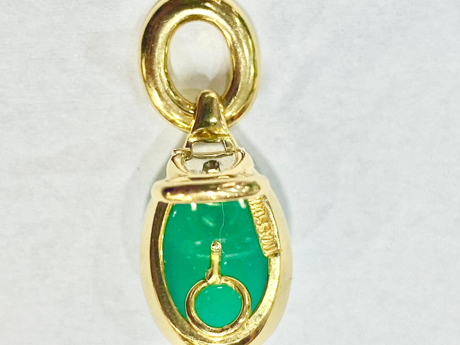 Rare parure maçonnique en or jaune 18 carats avec chrysoprase et diamants naturels en vente 8