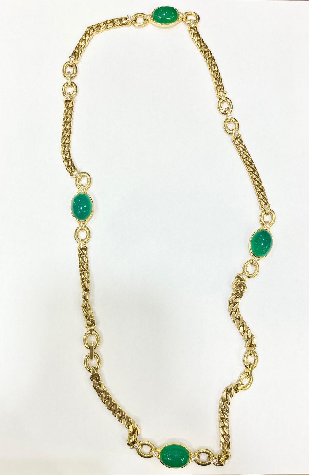 Néoclassique Rare parure maçonnique en or jaune 18 carats avec chrysoprase et diamants naturels en vente