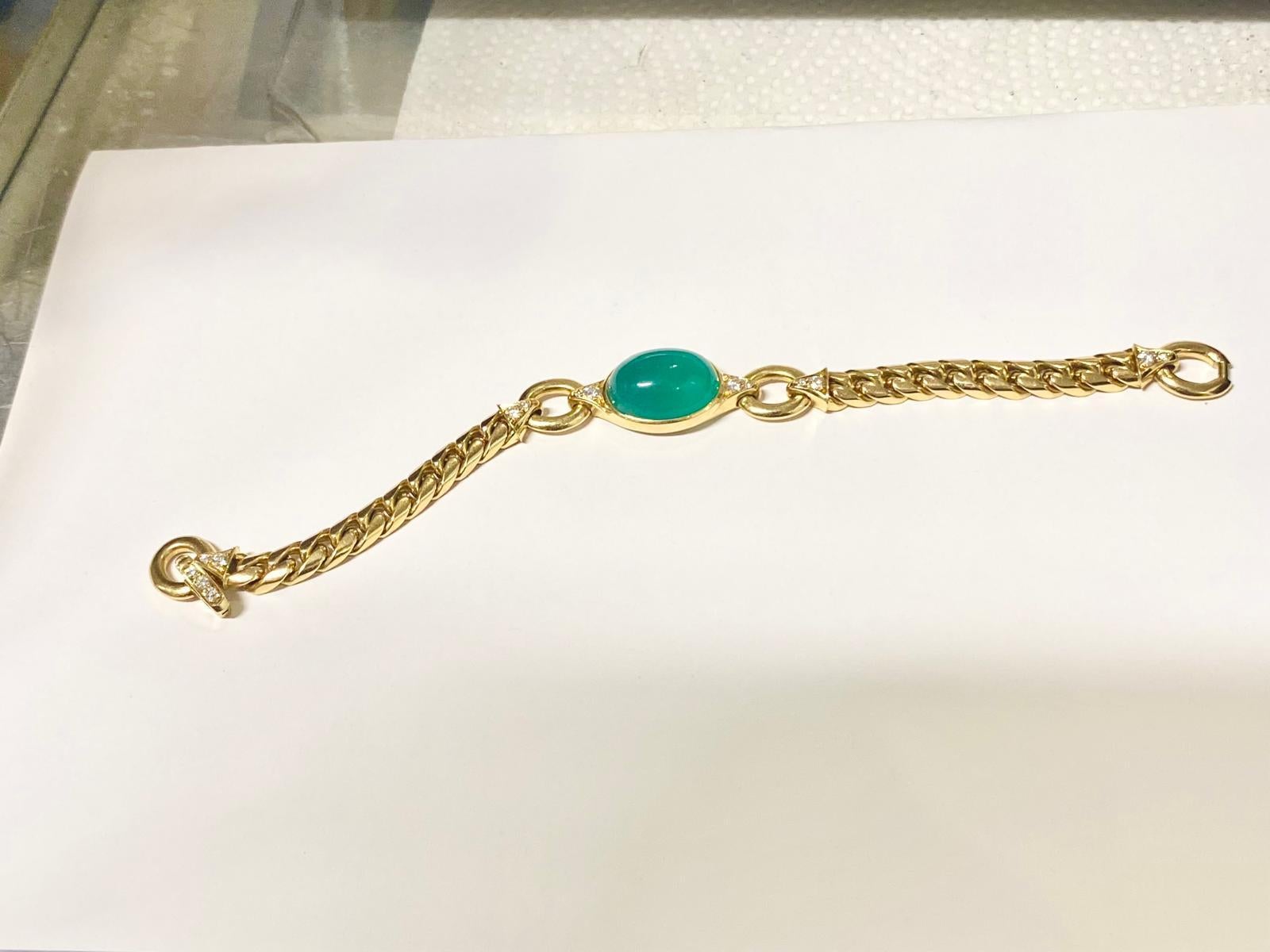 Rare parure maçonnique en or jaune 18 carats avec chrysoprase et diamants naturels Pour femmes en vente