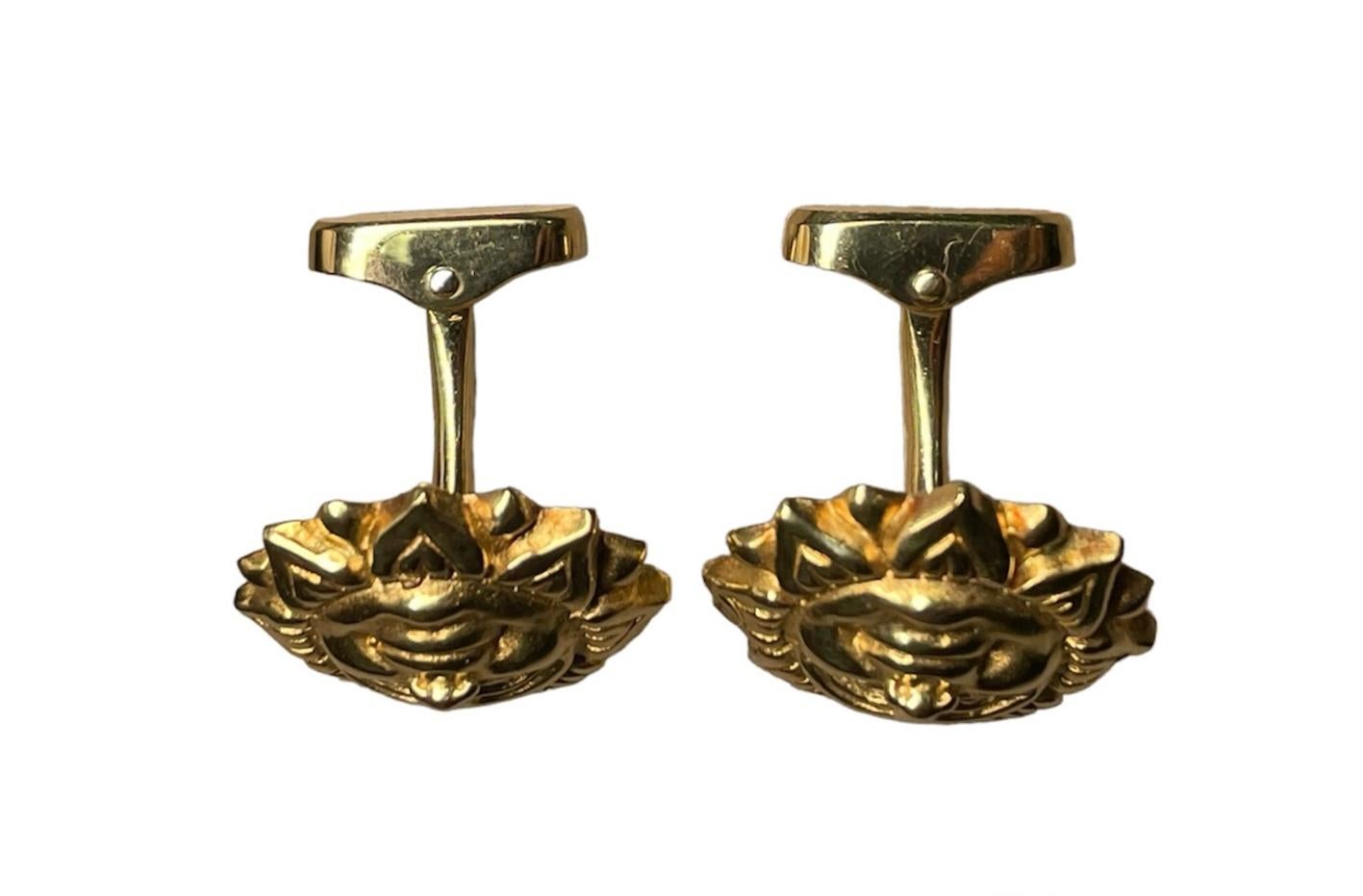 Rare 18k Yellow Gold Pair of Smiling Sun Face Cufflinks For Sale 5