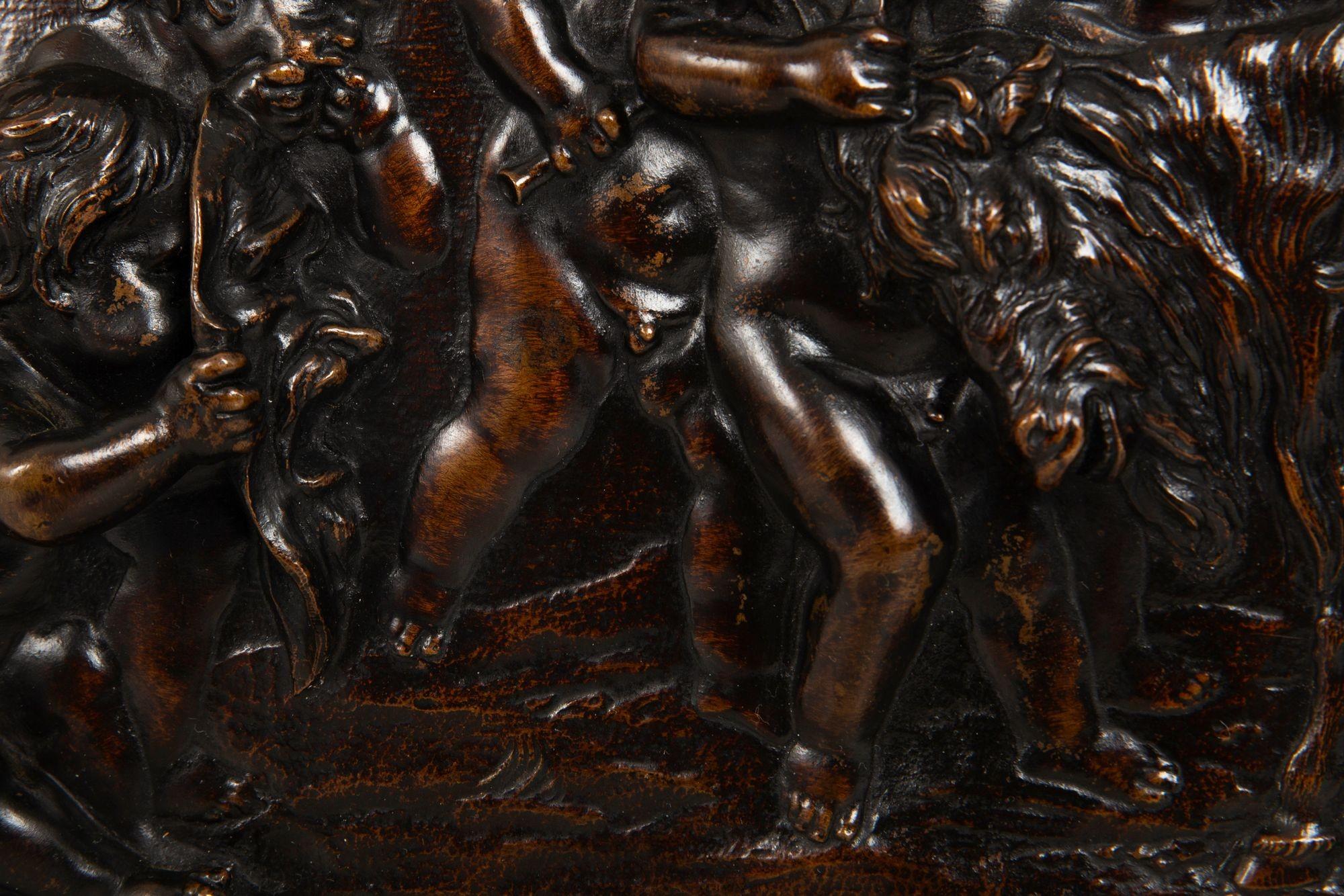 Rara placca Bachanalia del XVIII secolo con Putti che tormentano la capra di Duquesnoy In condizioni buone in vendita a Shippensburg, PA