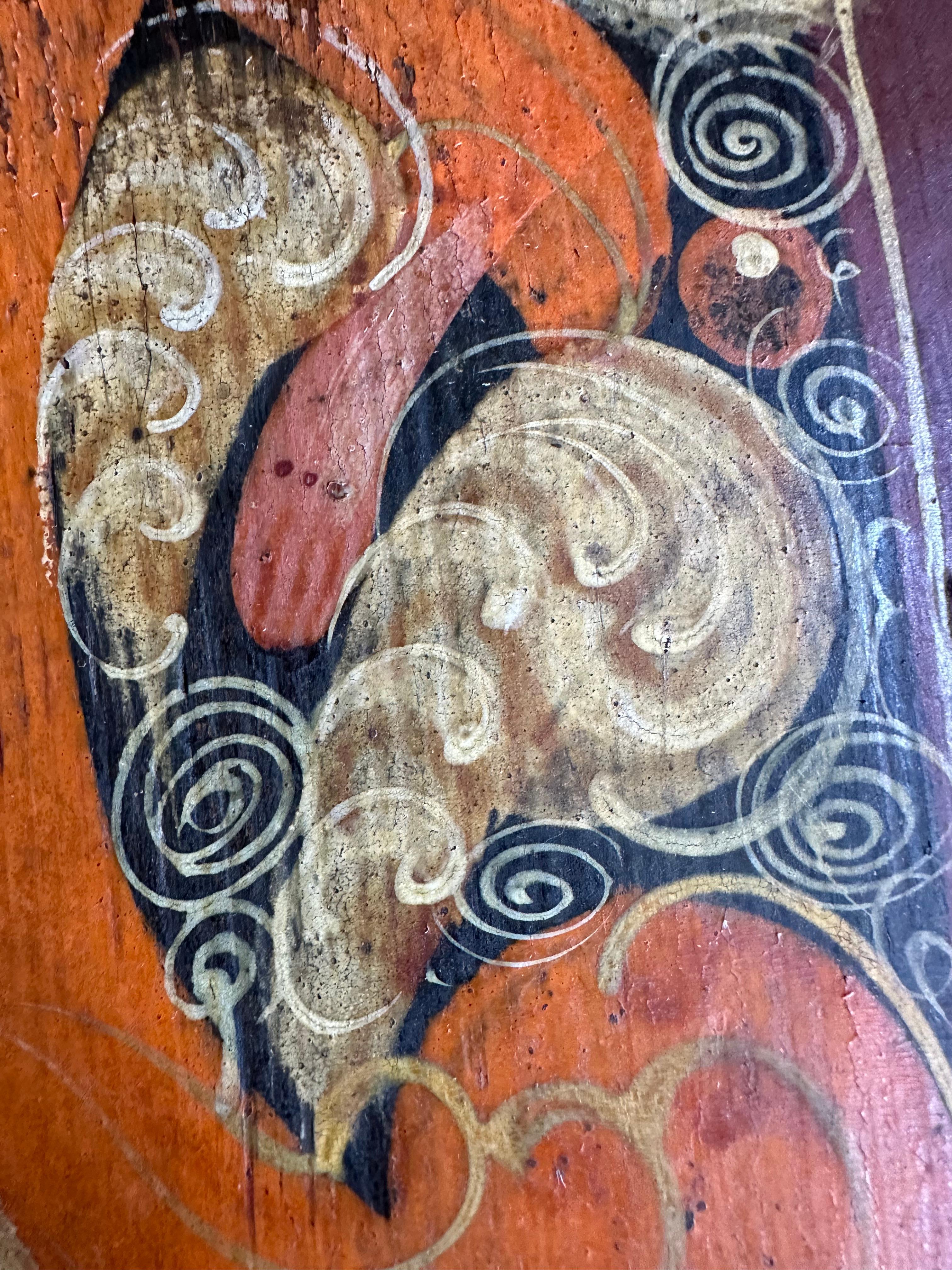 Raro coperchio di cappelliera barocco del XVIII secolo: Decoro autentico con charme angelico in vendita 7