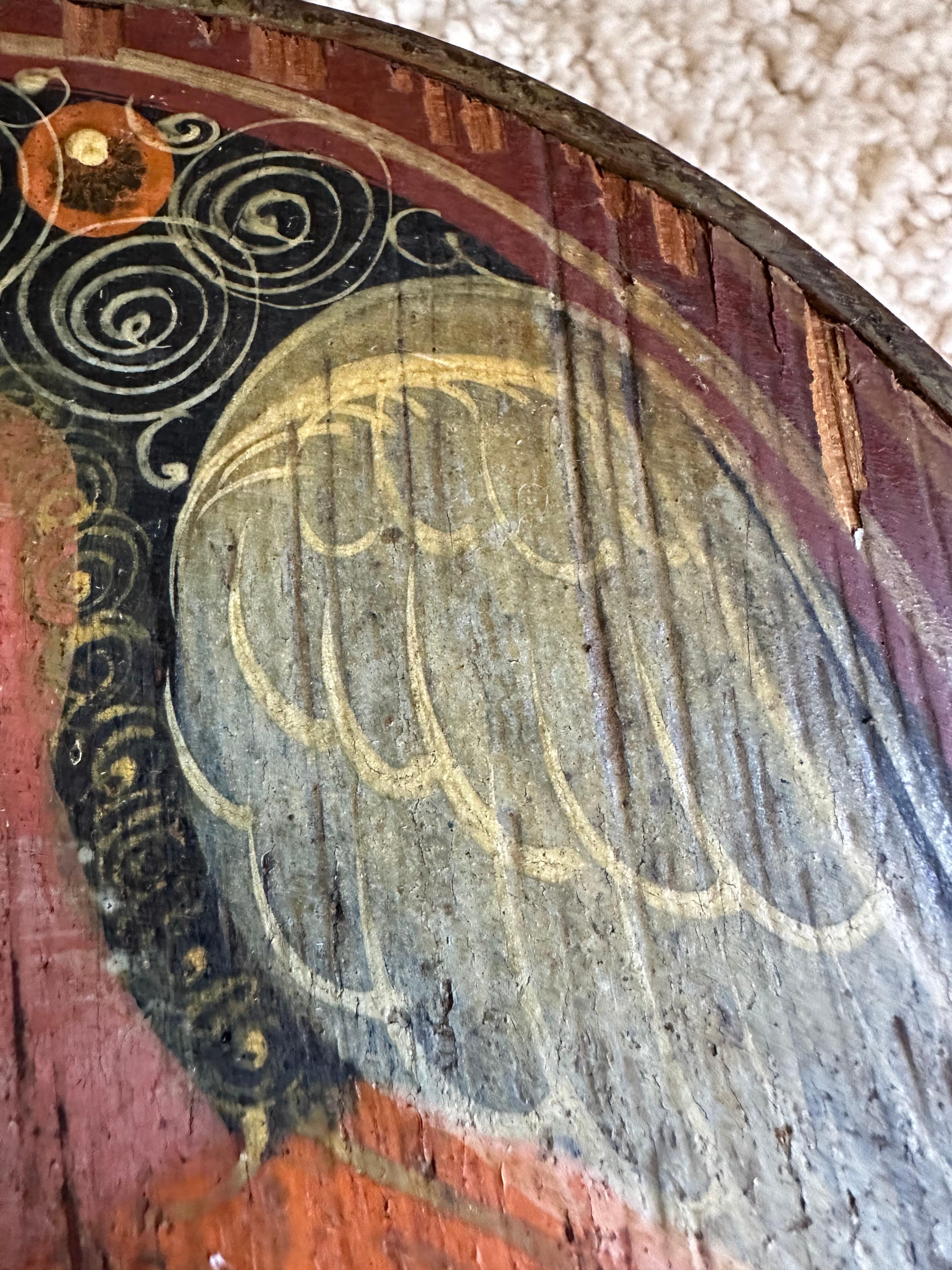 Raro coperchio di cappelliera barocco del XVIII secolo: Decoro autentico con charme angelico in vendita 12