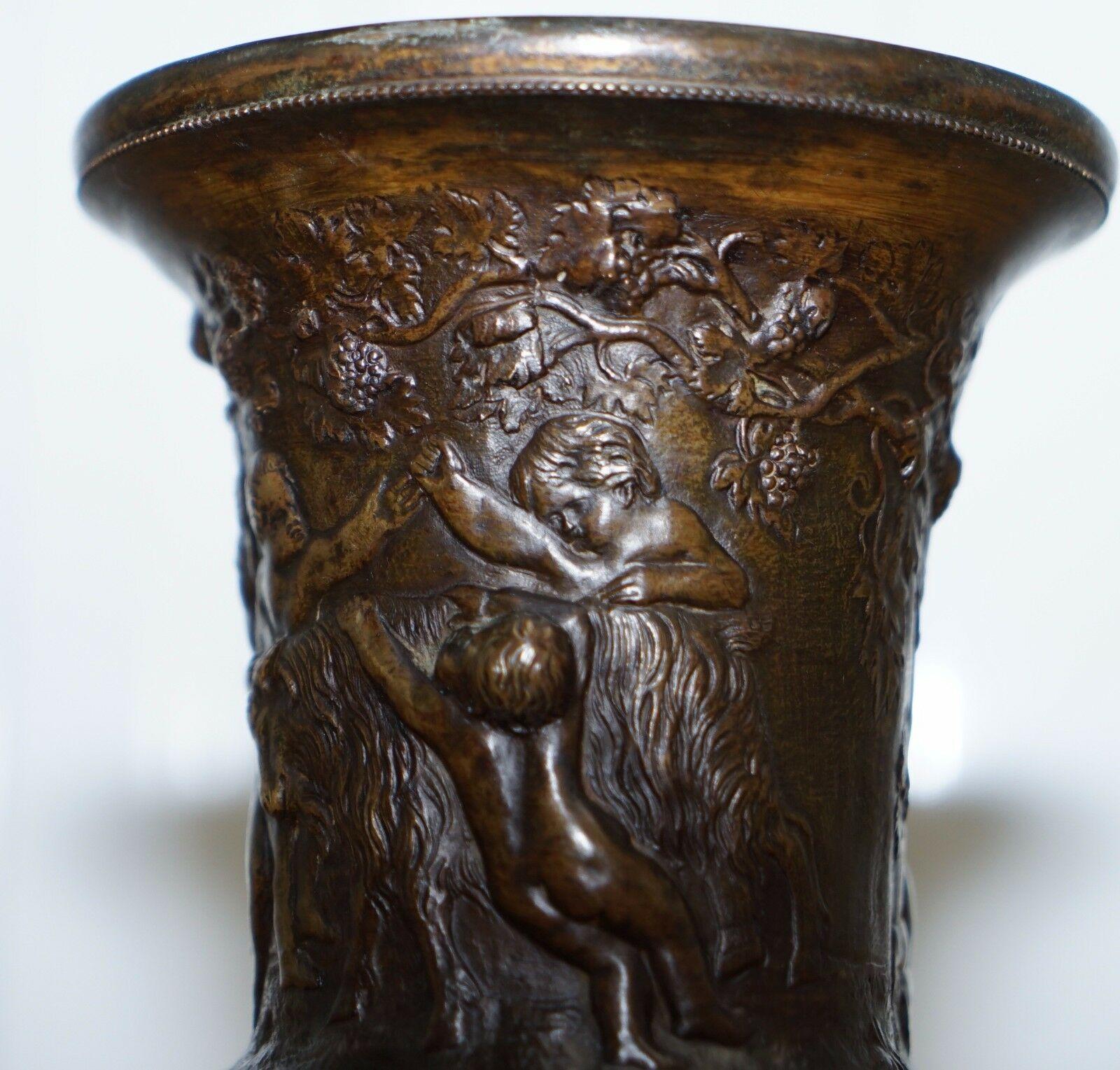 Rare 18th Century circa 1740 Heavy Cast Bronze Pot Decorated with Putti Cherubs 2