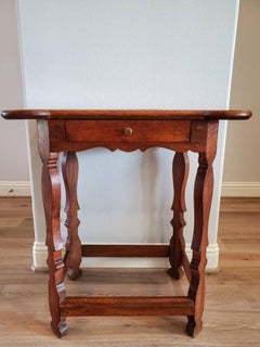 Seltener Kolonial-Porringertisch aus dem 18. Jahrhundert