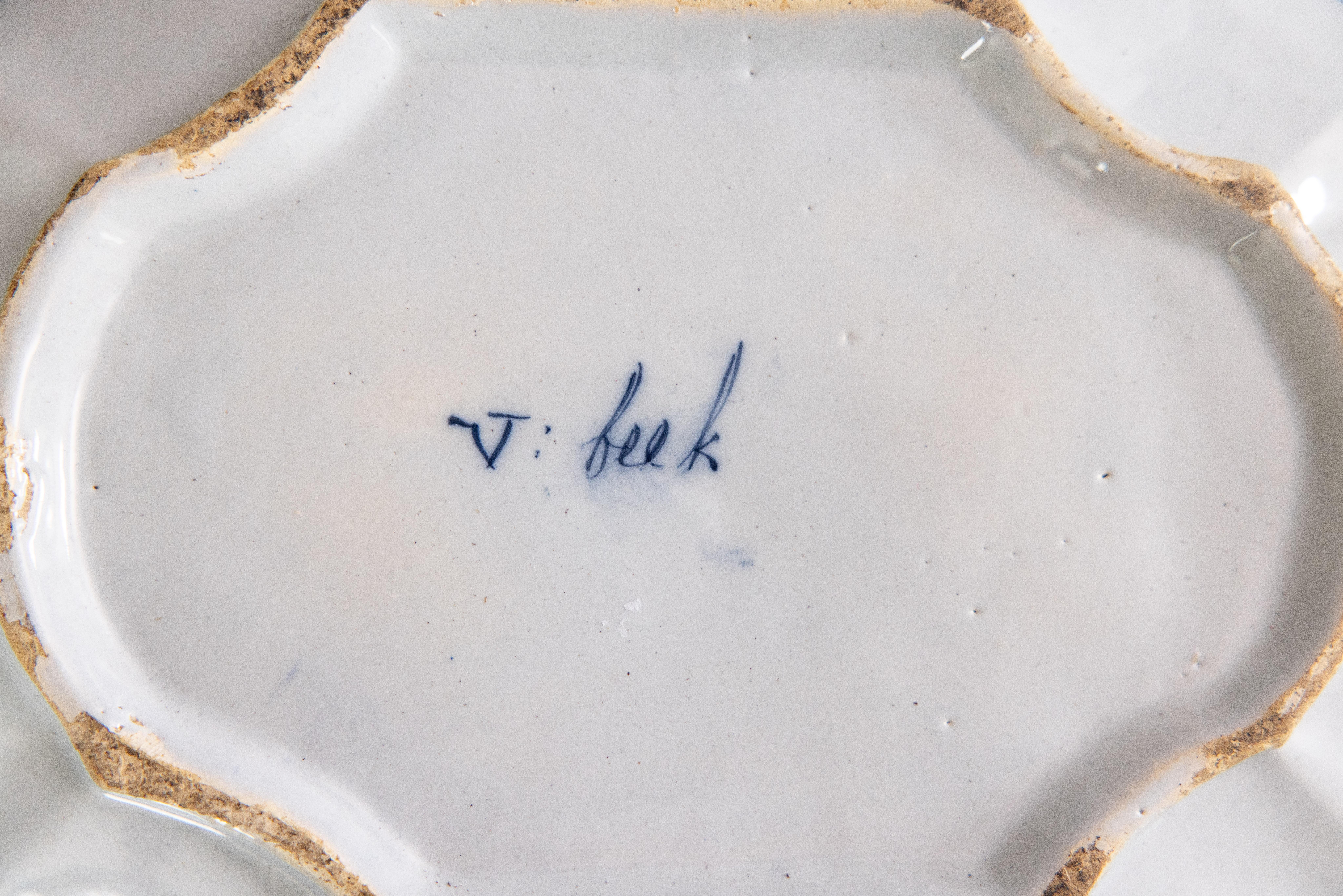 Rare 18th Century Dutch Delft Faience Floral Patterned Lobed Dish Bowl For Sale 8