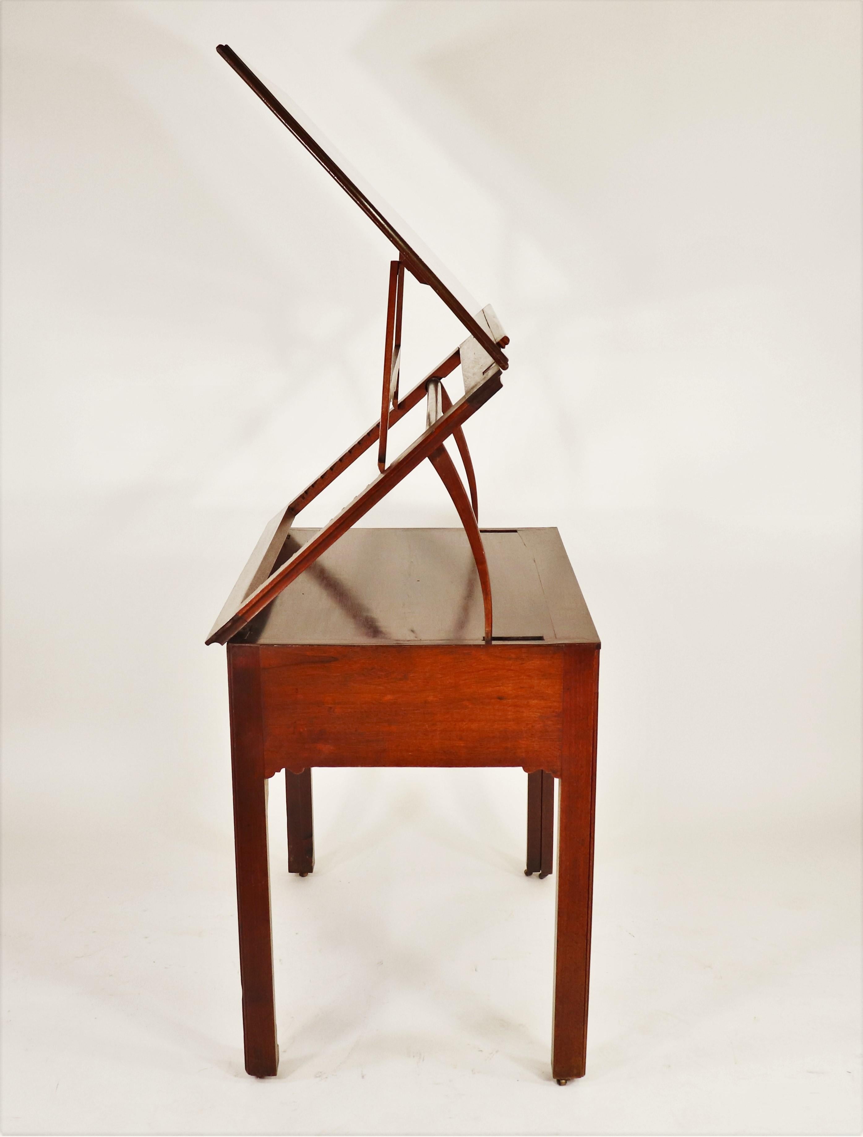 Hand-Crafted Rare 18th Century Georgian Period Mahogany Architect Desk For Sale