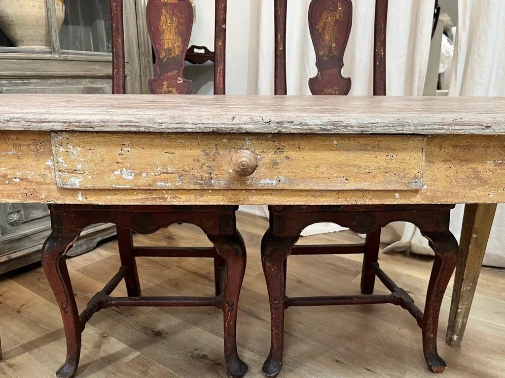 Rare 18th Century Italian Tuscan Rustic Table In Good Condition In Charlottesville, VA