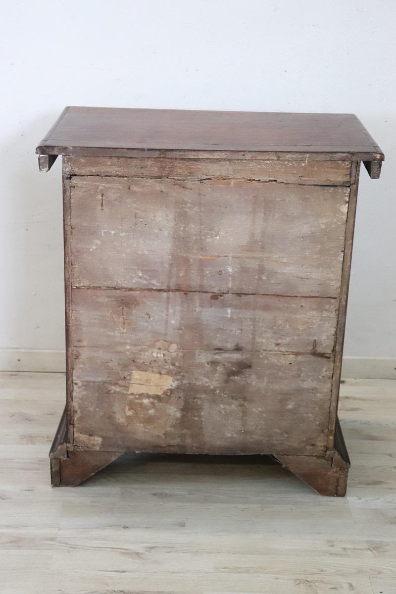 Rare 18th Century Italian Tuscany Solid Walnut Antique Nightstand For Sale 8