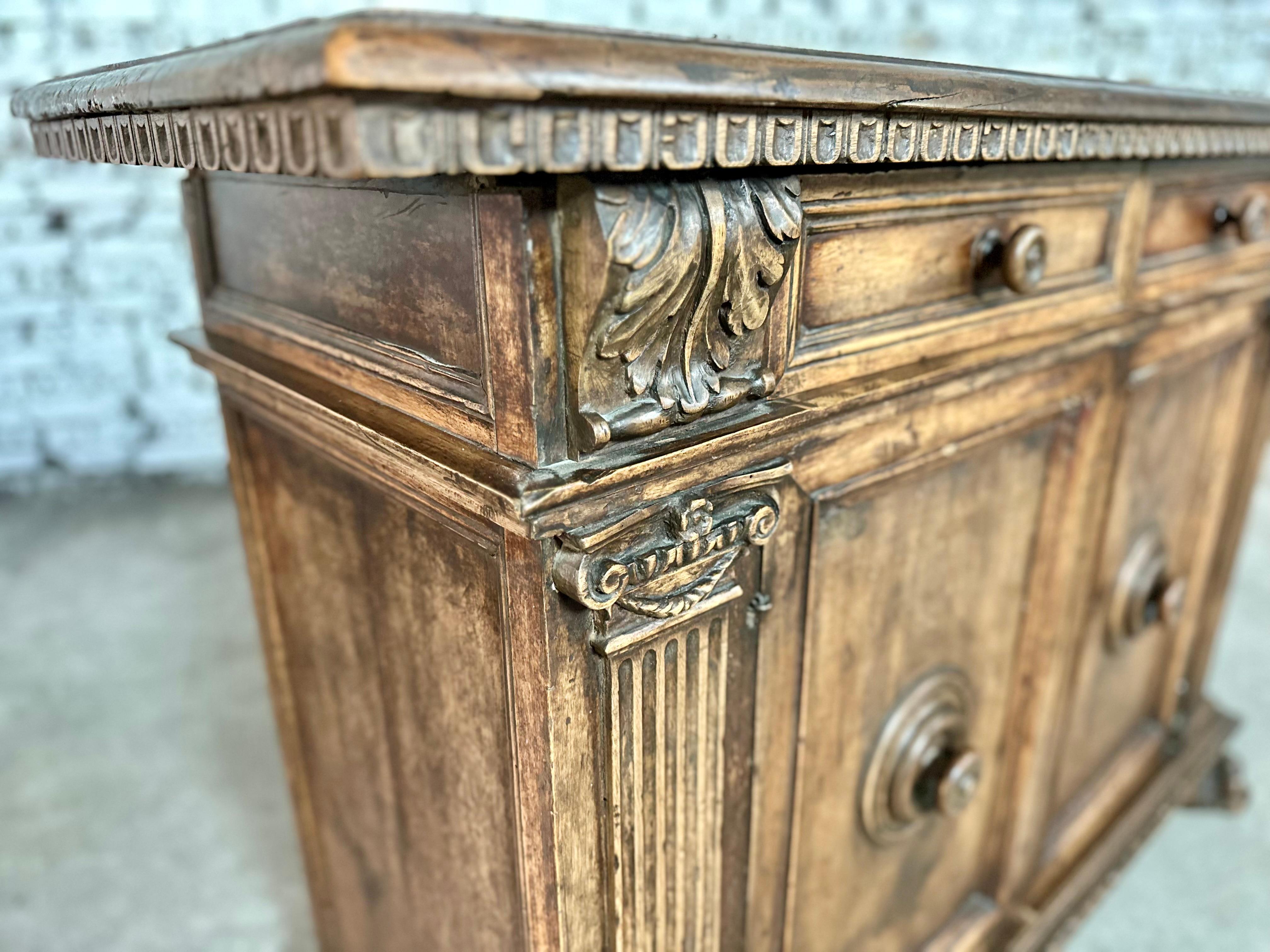 Rare 18th Century Italian Walnut Hall Console Cabinet or Sideboard 9