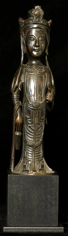 Rare 18th Century Korean Bronze Quanyin Sculpture, Unique Casting Technique
