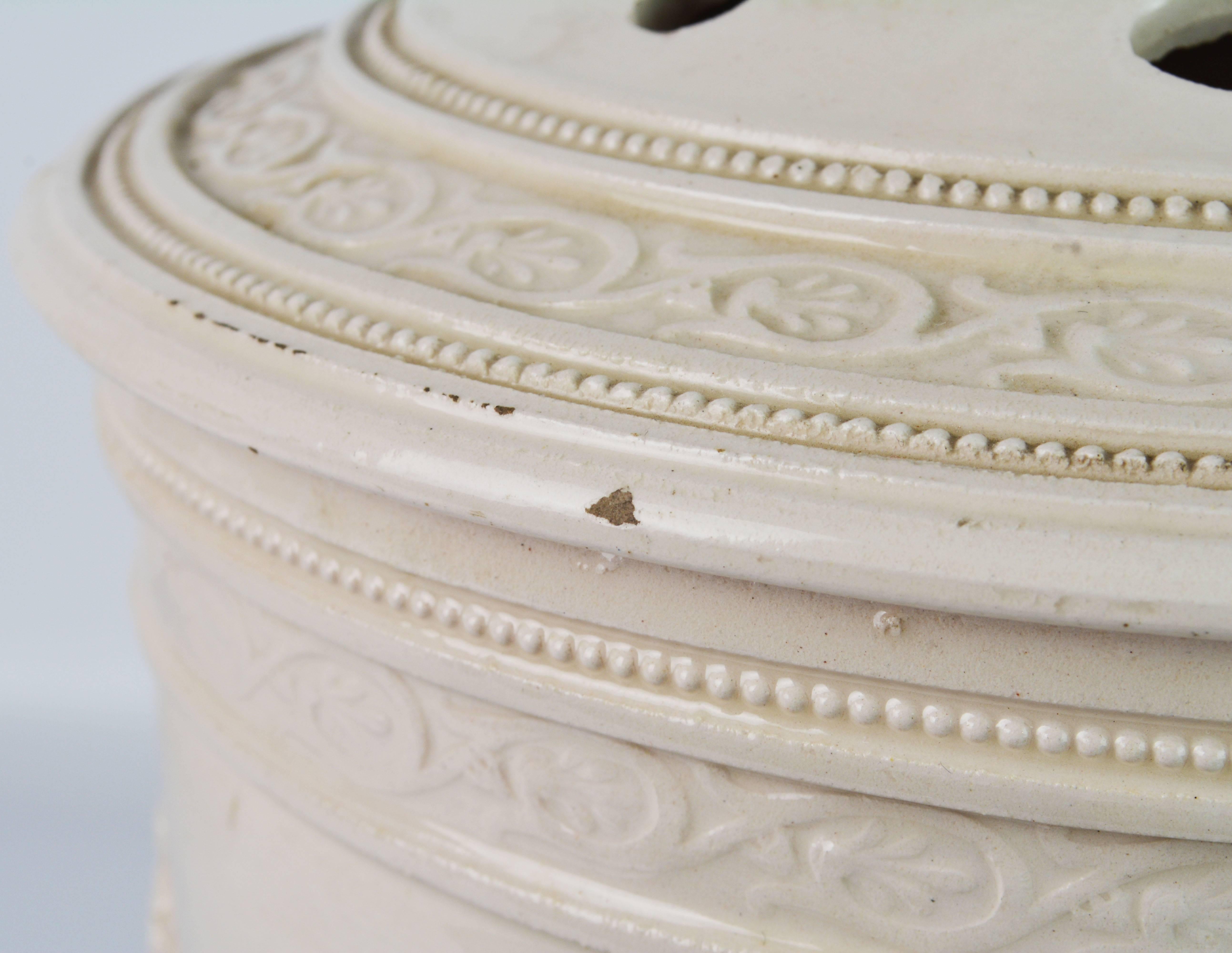Rare 18th Century Leeds Cream Ware Covered Potpourri Jar or Urn 7