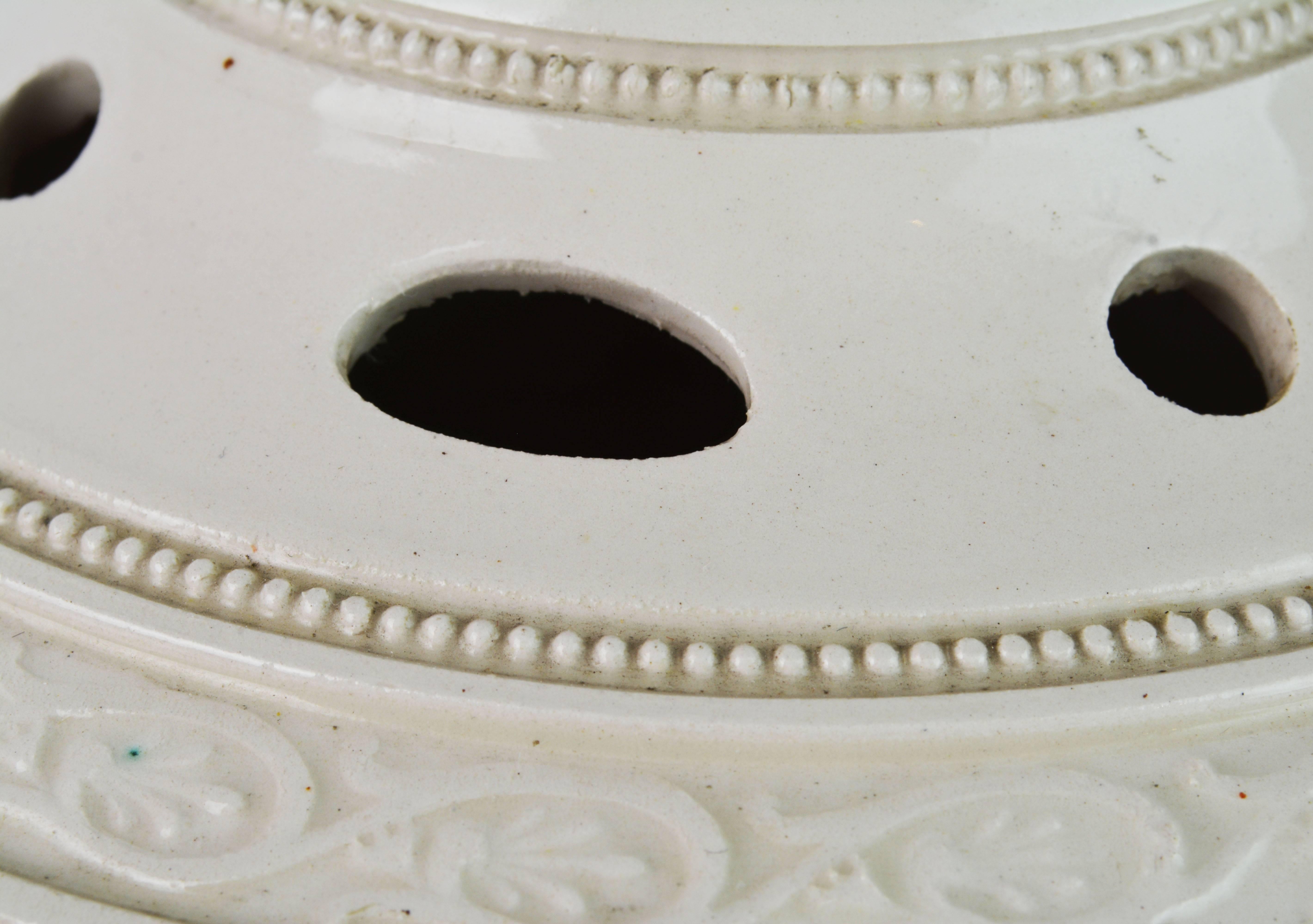 Rare 18th Century Leeds Cream Ware Covered Potpourri Jar or Urn 10