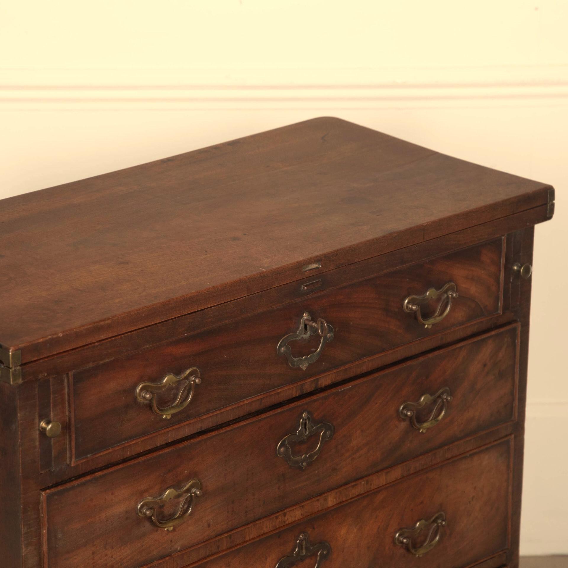 Mid-18th Century Rare 18th Century Mahogany bachelors Chest For Sale