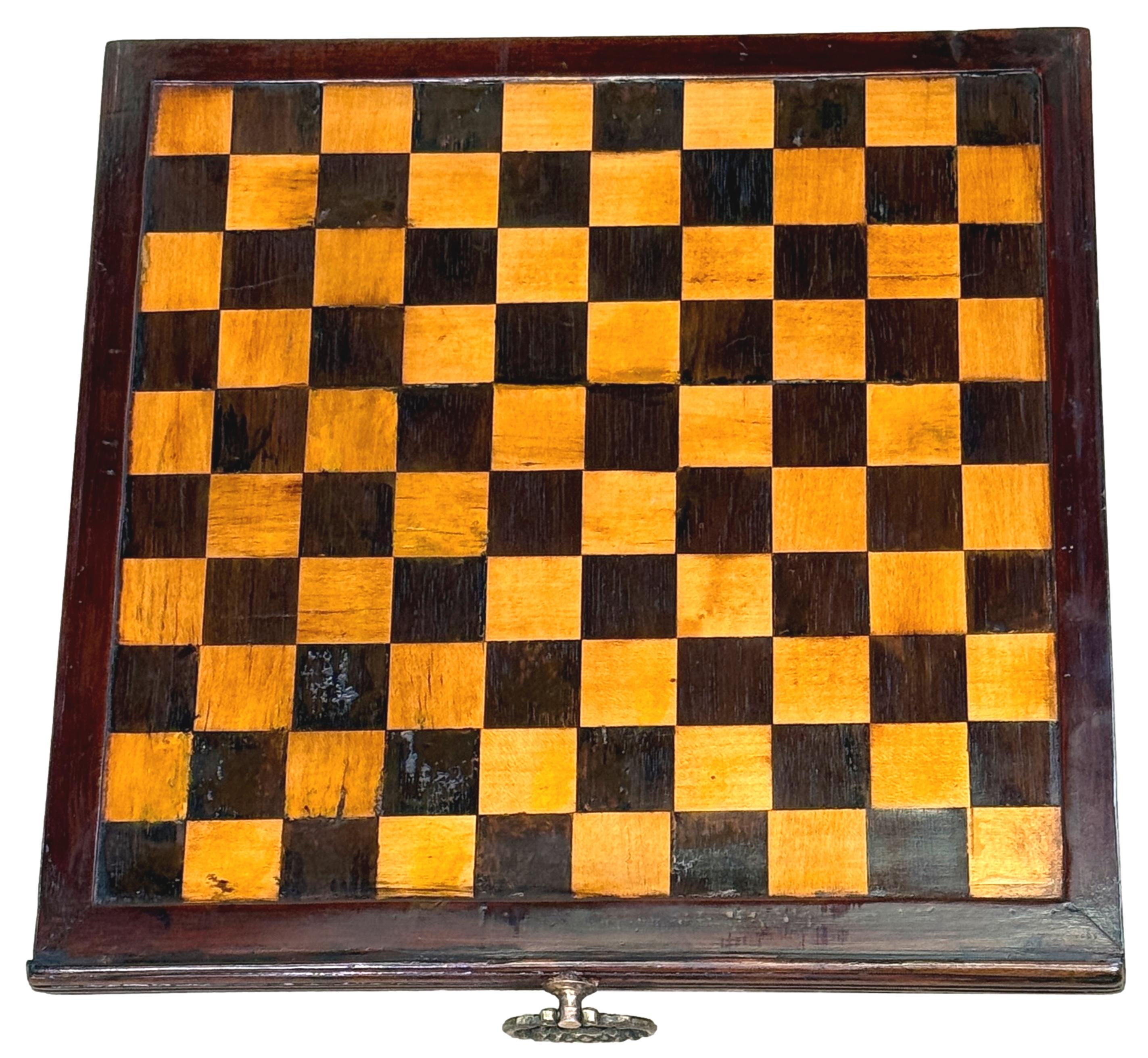 Rare 18th Century Mahogany Chess & Backgammon Games Table For Sale 9