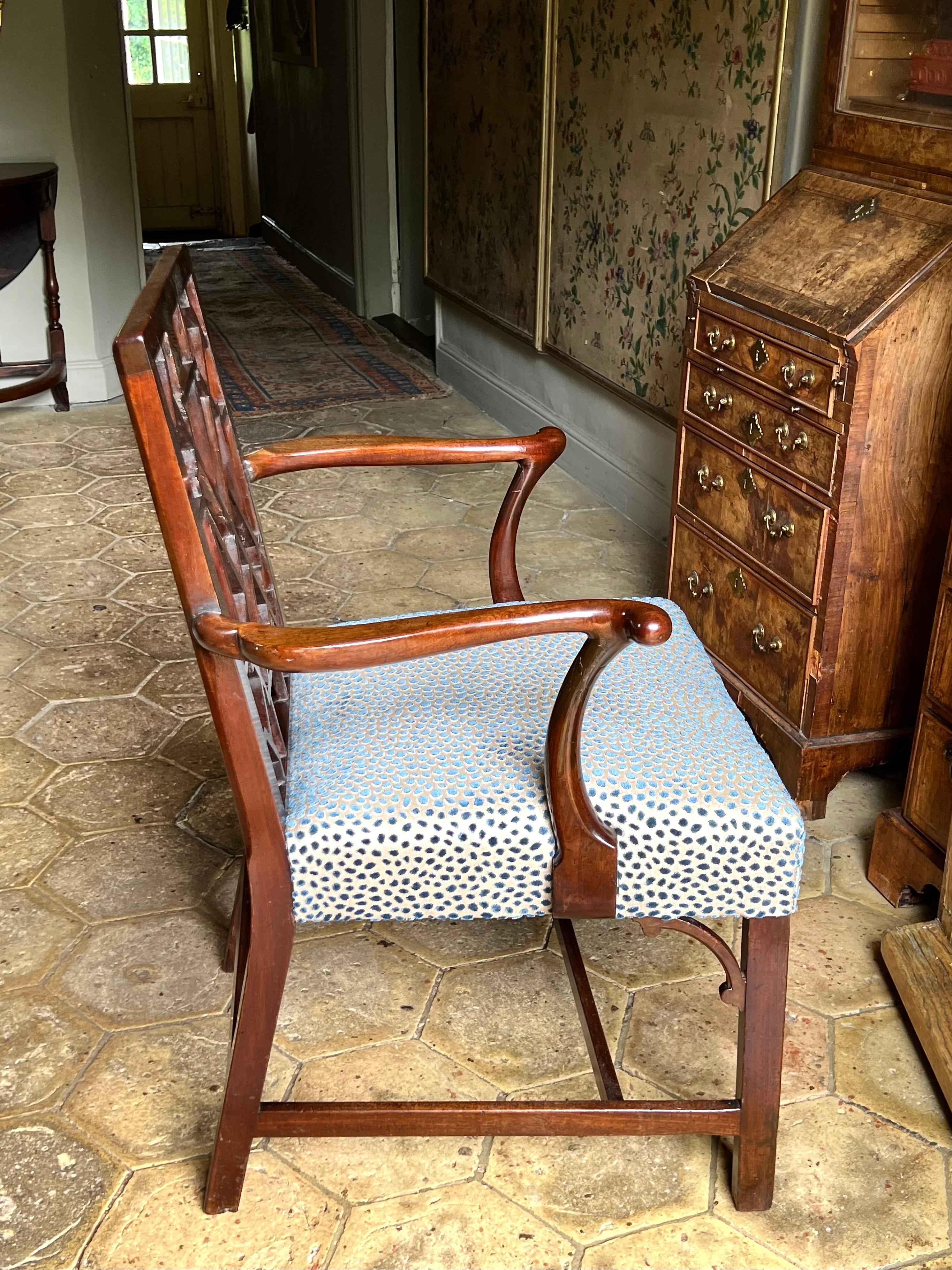 Rare 18th Century Mahogany Cockpen Armchair 3