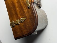 Rara caja de vísceras de mármol del siglo XVIII