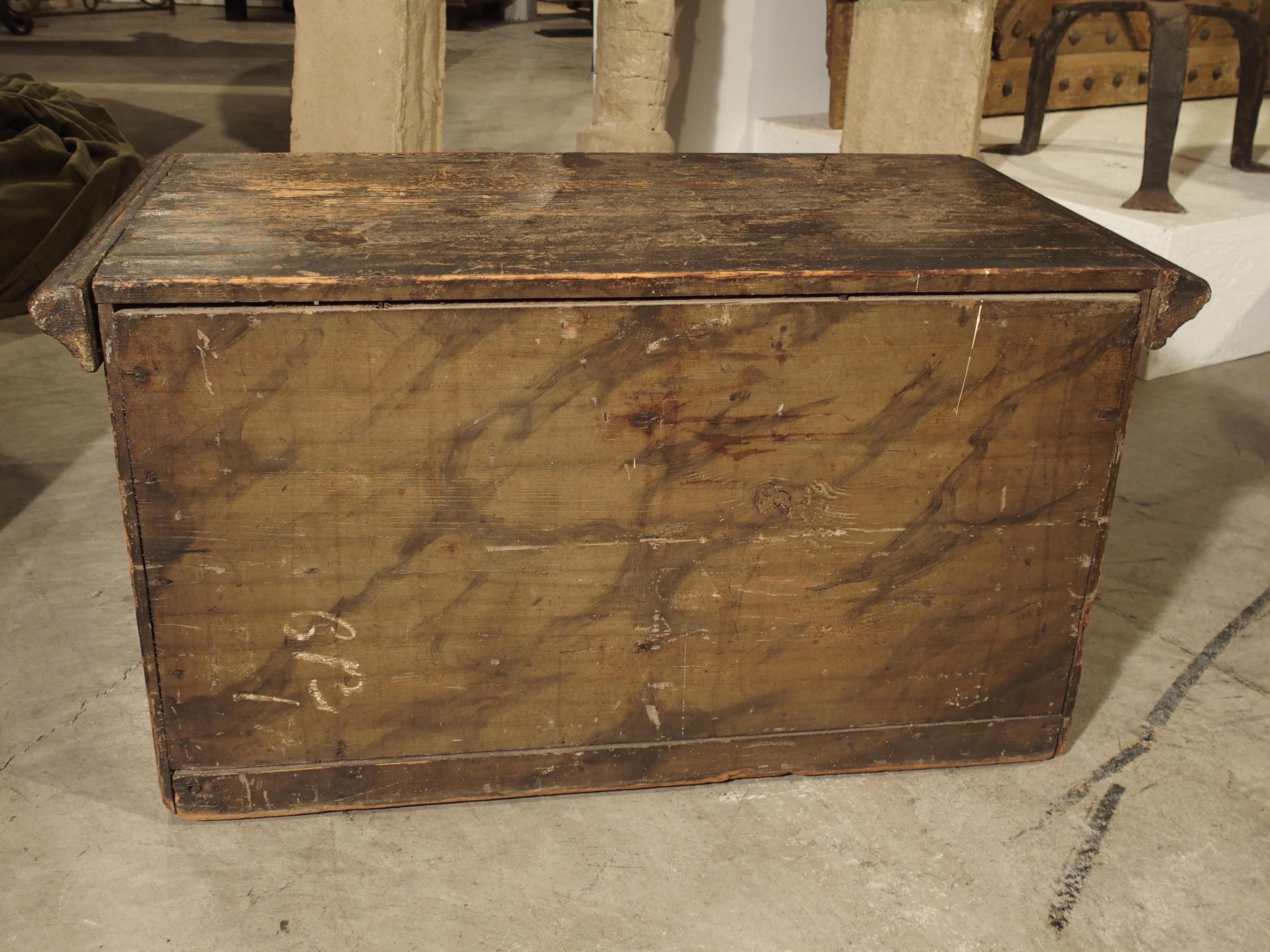 Rare 18th Century Painted Table Cabinet from Southern Germany In Good Condition In Dallas, TX