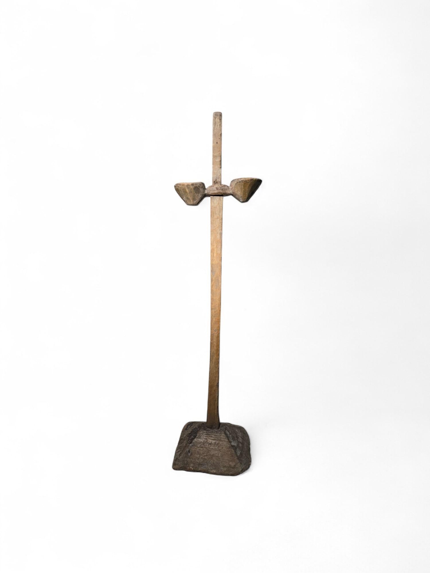 Raro cavalletto da pittore del XVIII secolo con bracci a candelabro e tavolozza in vendita 1