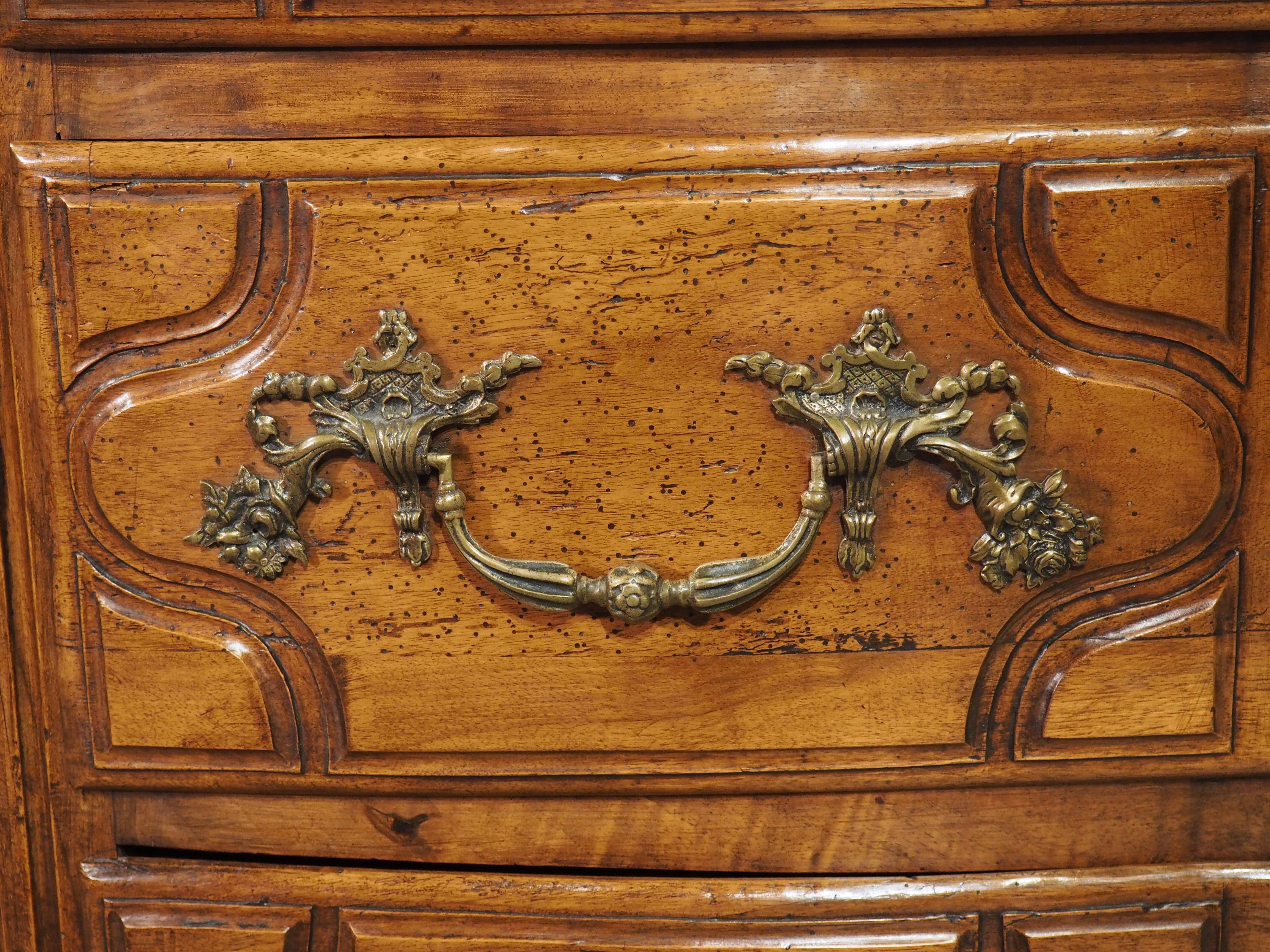 Hand-Carved Rare 18th Century Walnut Wood Commode from the Île-de-France Region