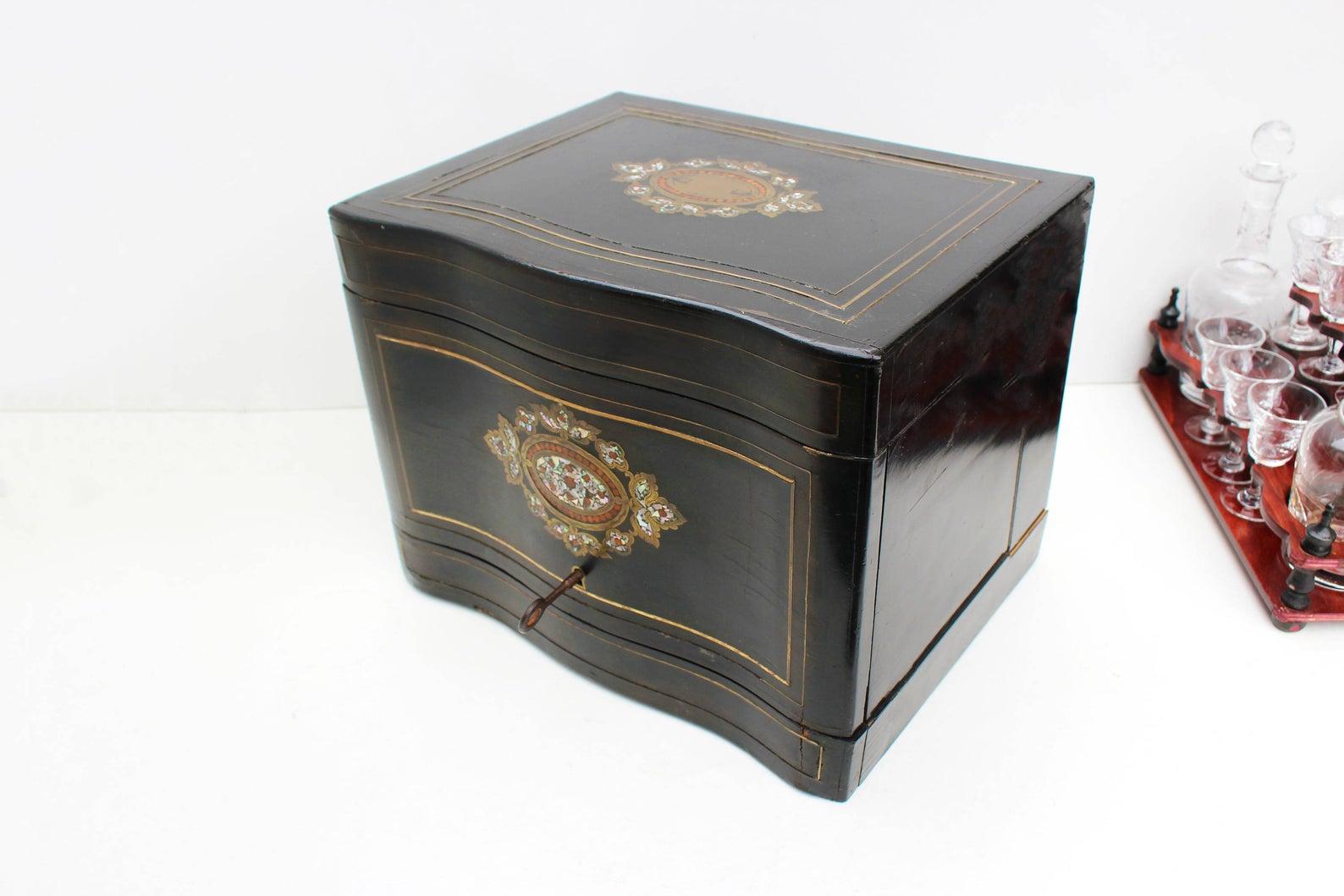 Mother-of-Pearl Rare 19 Century Napoleon Liquor Cellar / Cabinet Ebonized Wood Mother of Pearls For Sale