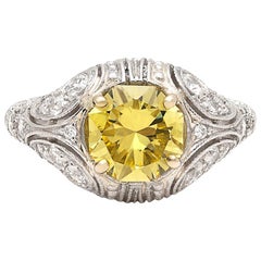 Raro anello francese personalizzato con diamante giallo intenso da 1,90 carati