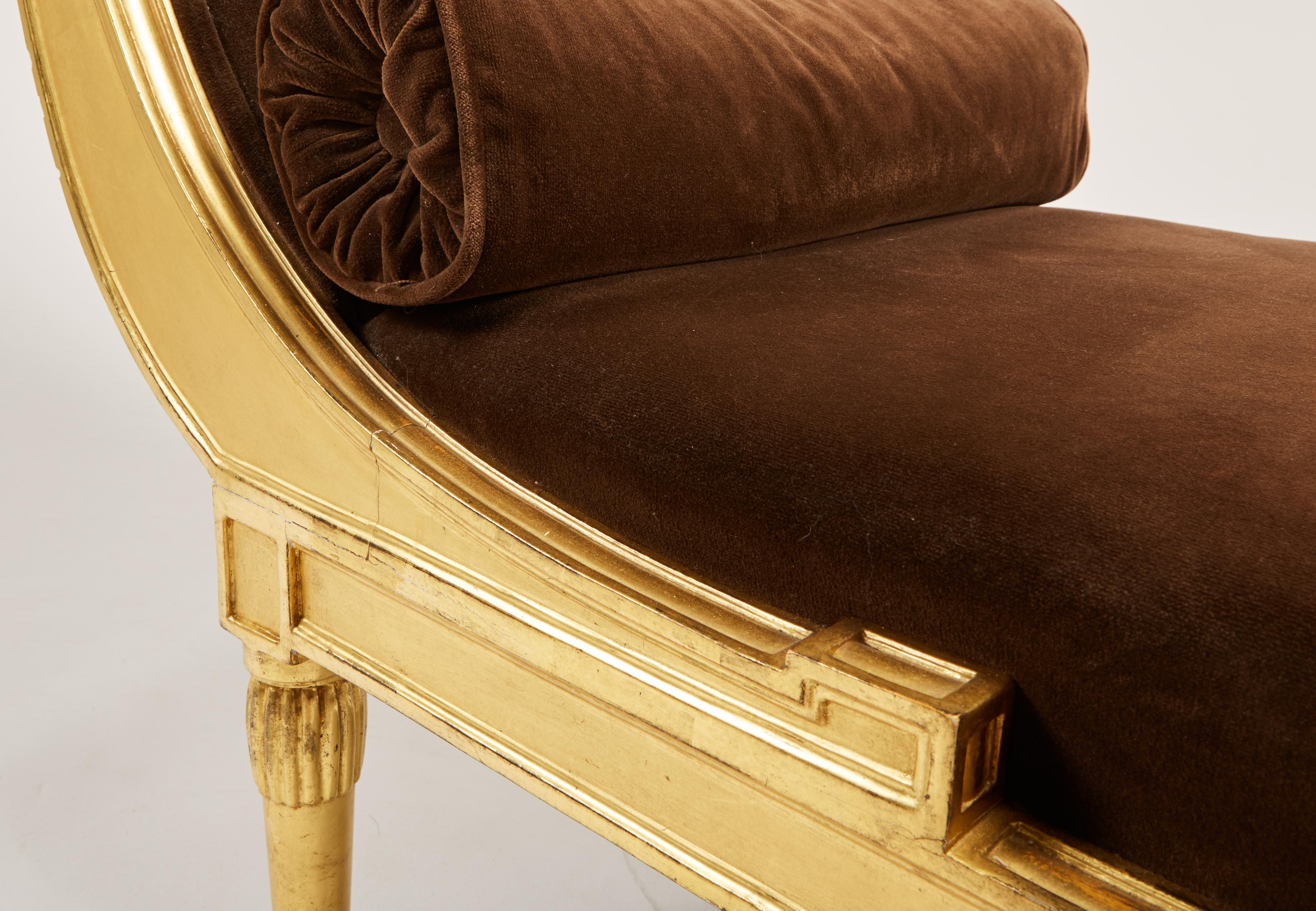 Début du 20ème siècle Rare chaise déco française des années 1920 en bois doré par L'Atelier d'Art du Printemps en vente