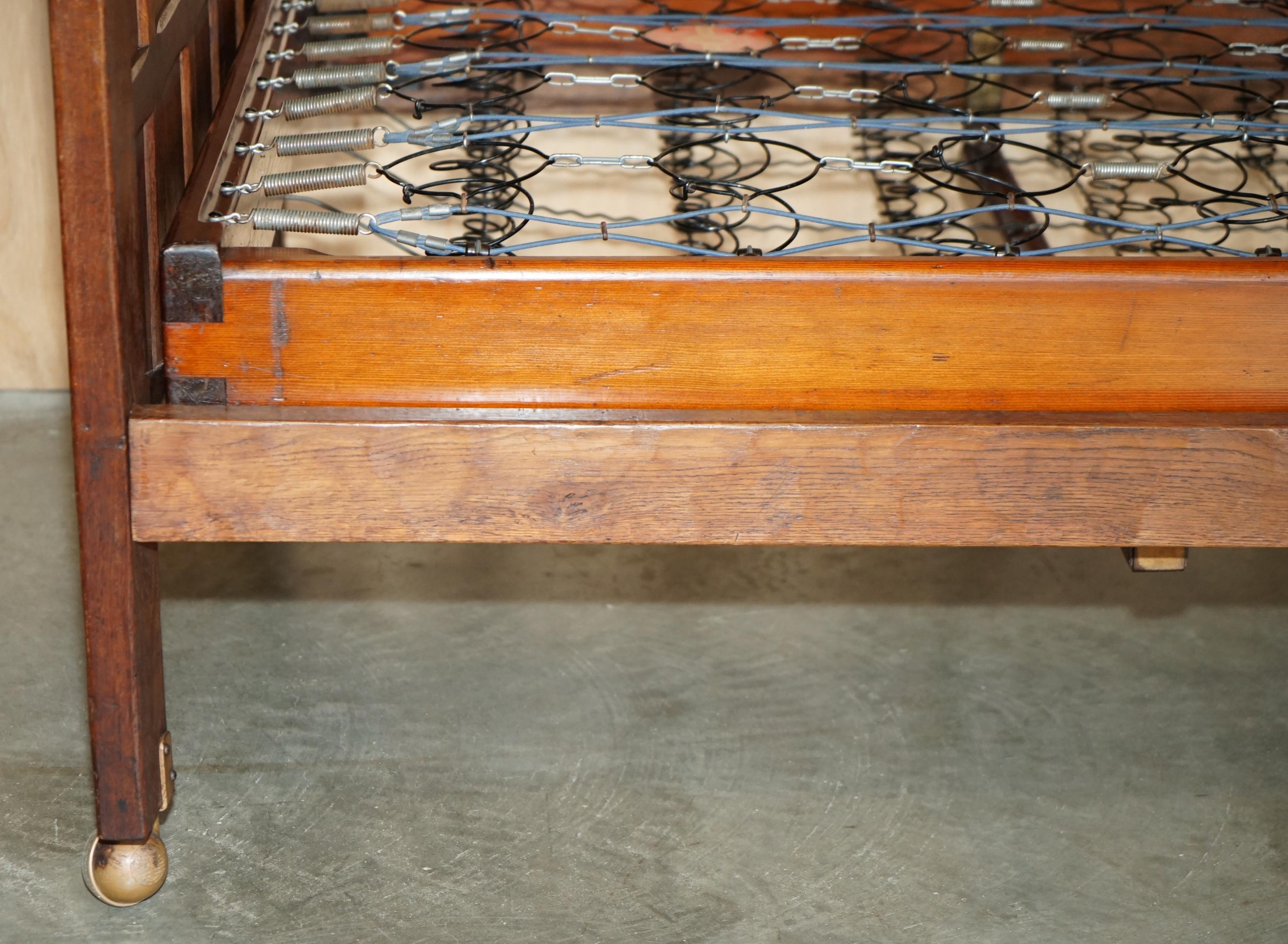 RARO MATRIMONIALE STAPLES DEGLI ANNI '20 ROBERT MOUSEMAN THOMPSON BEDSTEAD RARO ORiGINALE in vendita 7