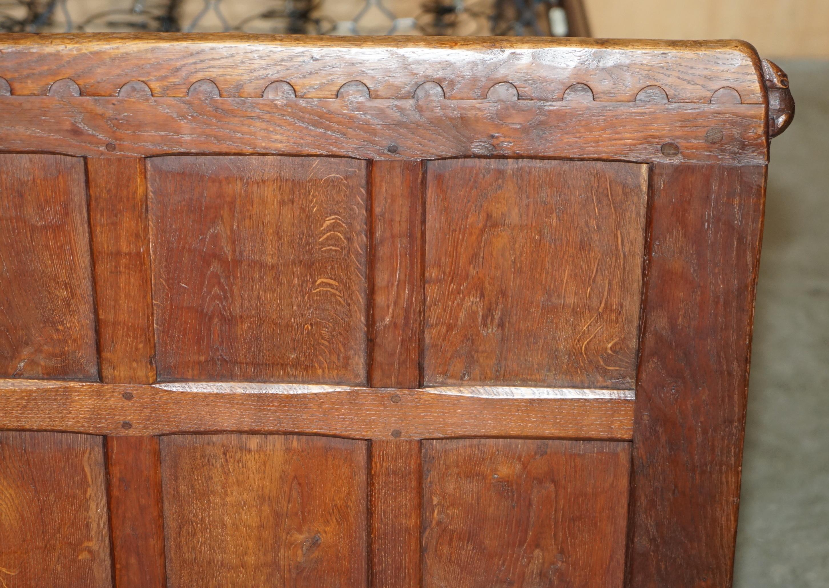 RARO MATRIMONIALE STAPLES DEGLI ANNI '20 ROBERT MOUSEMAN THOMPSON BEDSTEAD RARO ORiGINALE In condizioni buone in vendita a West Sussex, Pulborough