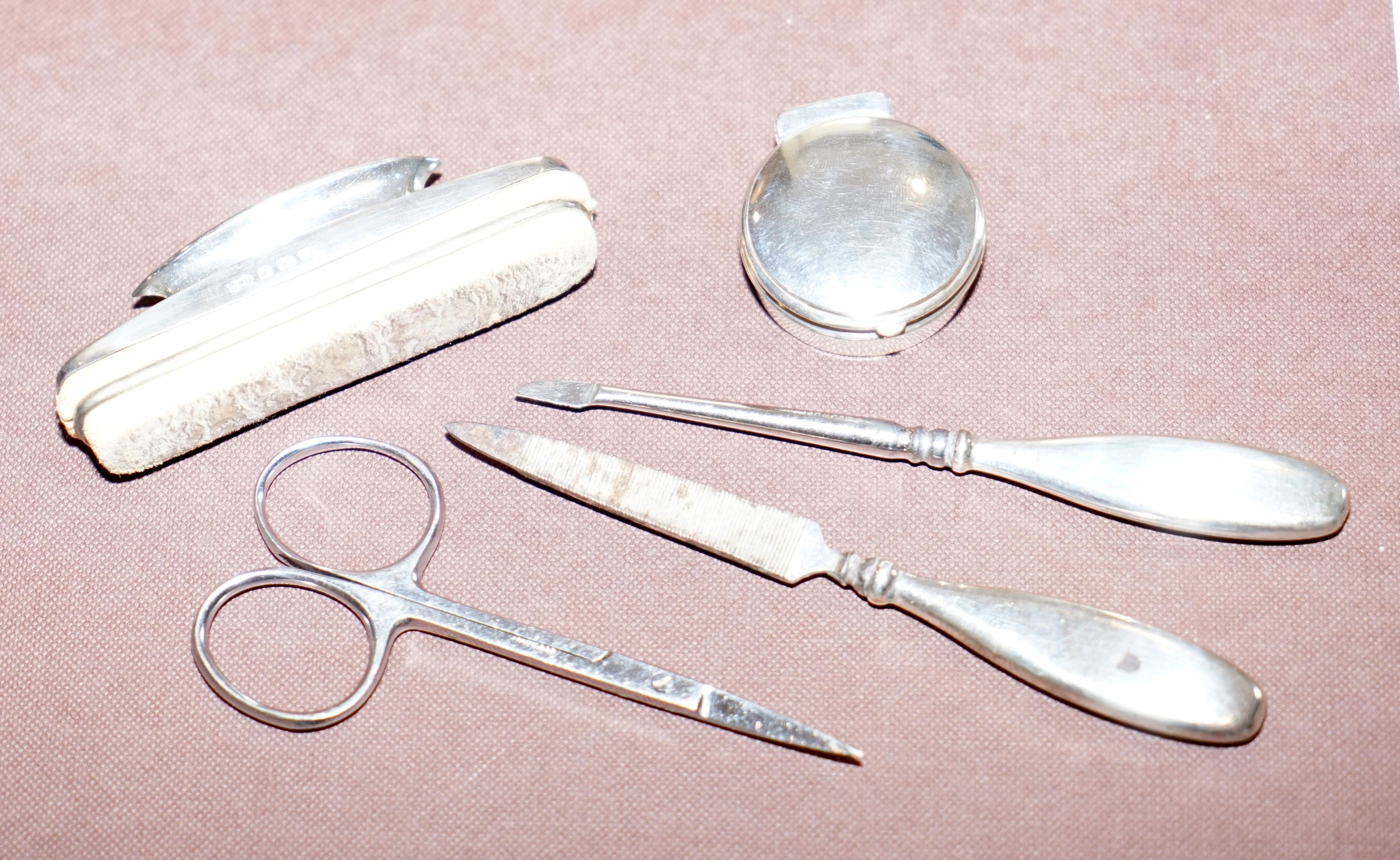 English Rare 1923 Harrods London Sterling Silver Vanity Manicure Nail Kit Set Suite