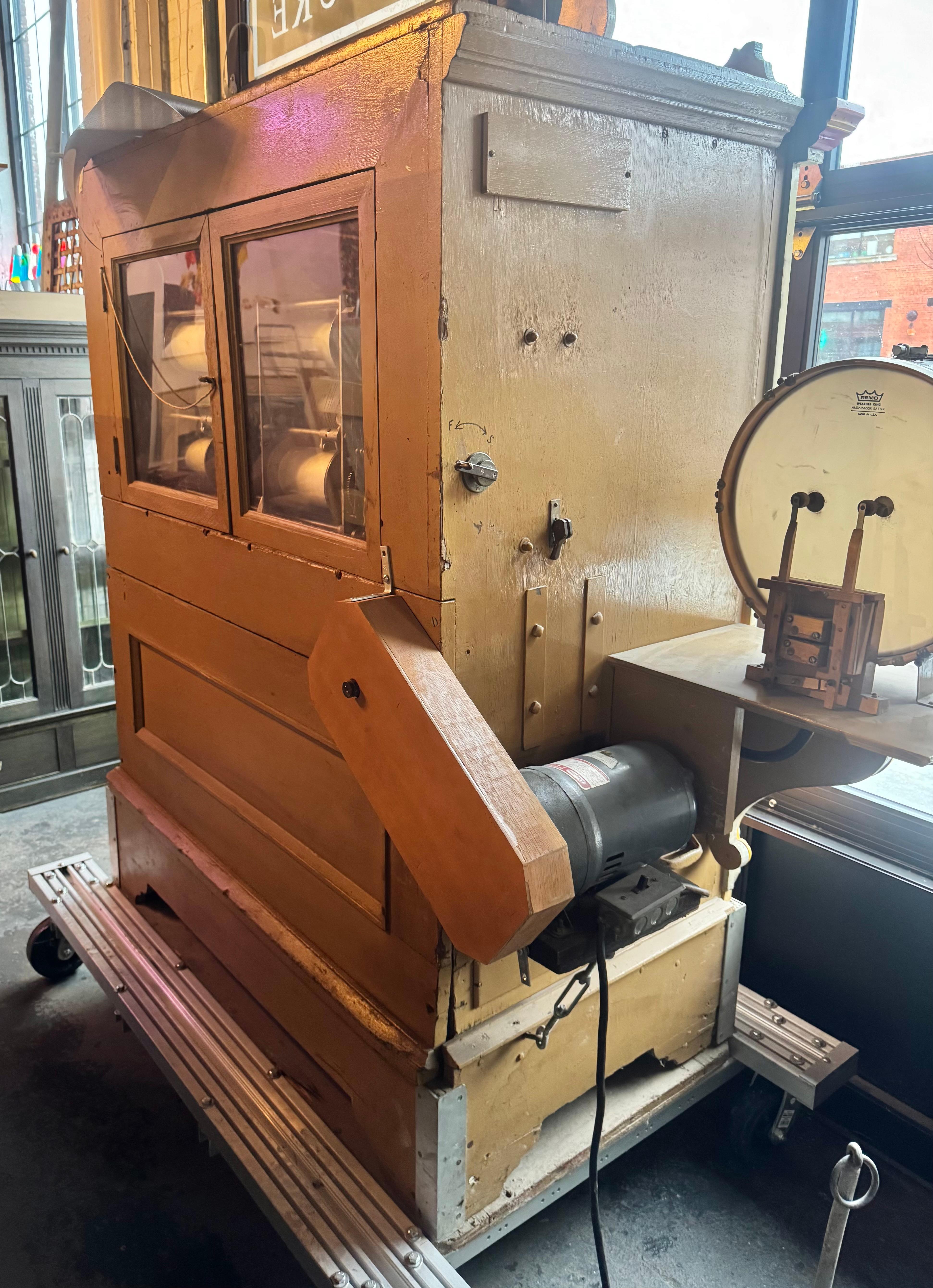 Rare 1923 Wurlitzer Calliola Orchestral Band . 