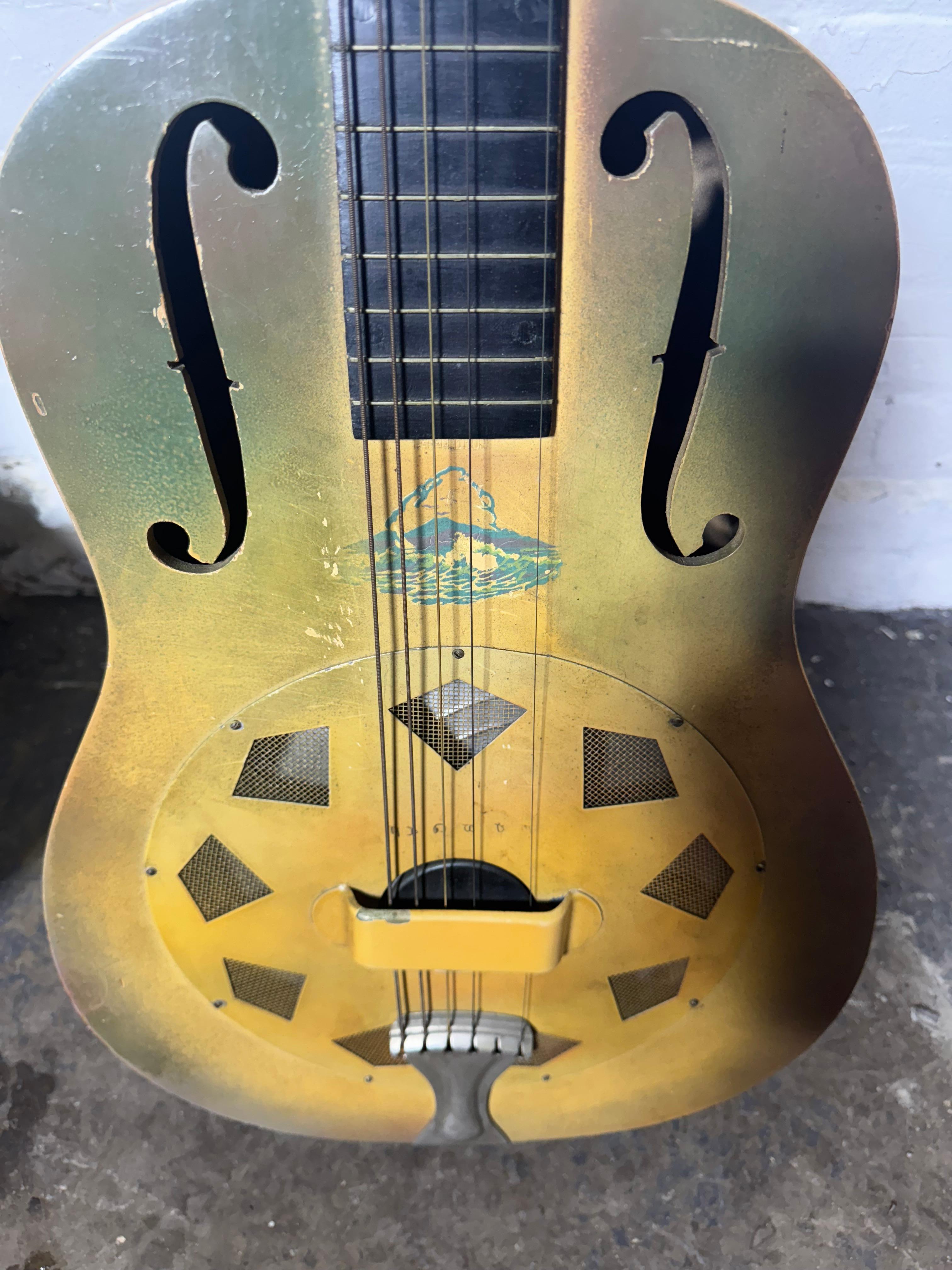 Rare 1929 NATIONAL TRIOLIAN (wood body) Acoustic Resonator Guitar (HULA SCENE) For Sale 3