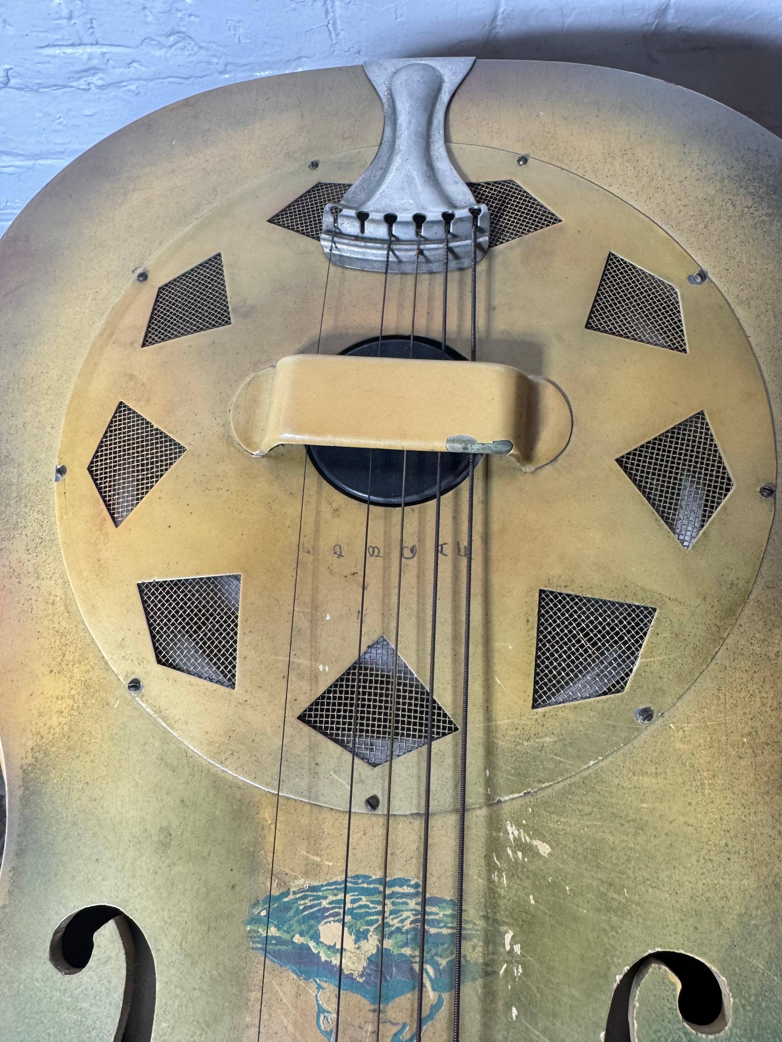 Metal Rare 1929 NATIONAL TRIOLIAN (wood body) Acoustic Resonator Guitar (HULA SCENE) For Sale