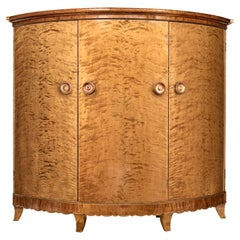 Rare 1930’s birch cabinet of grand proportions Otto Schulz for Boet
