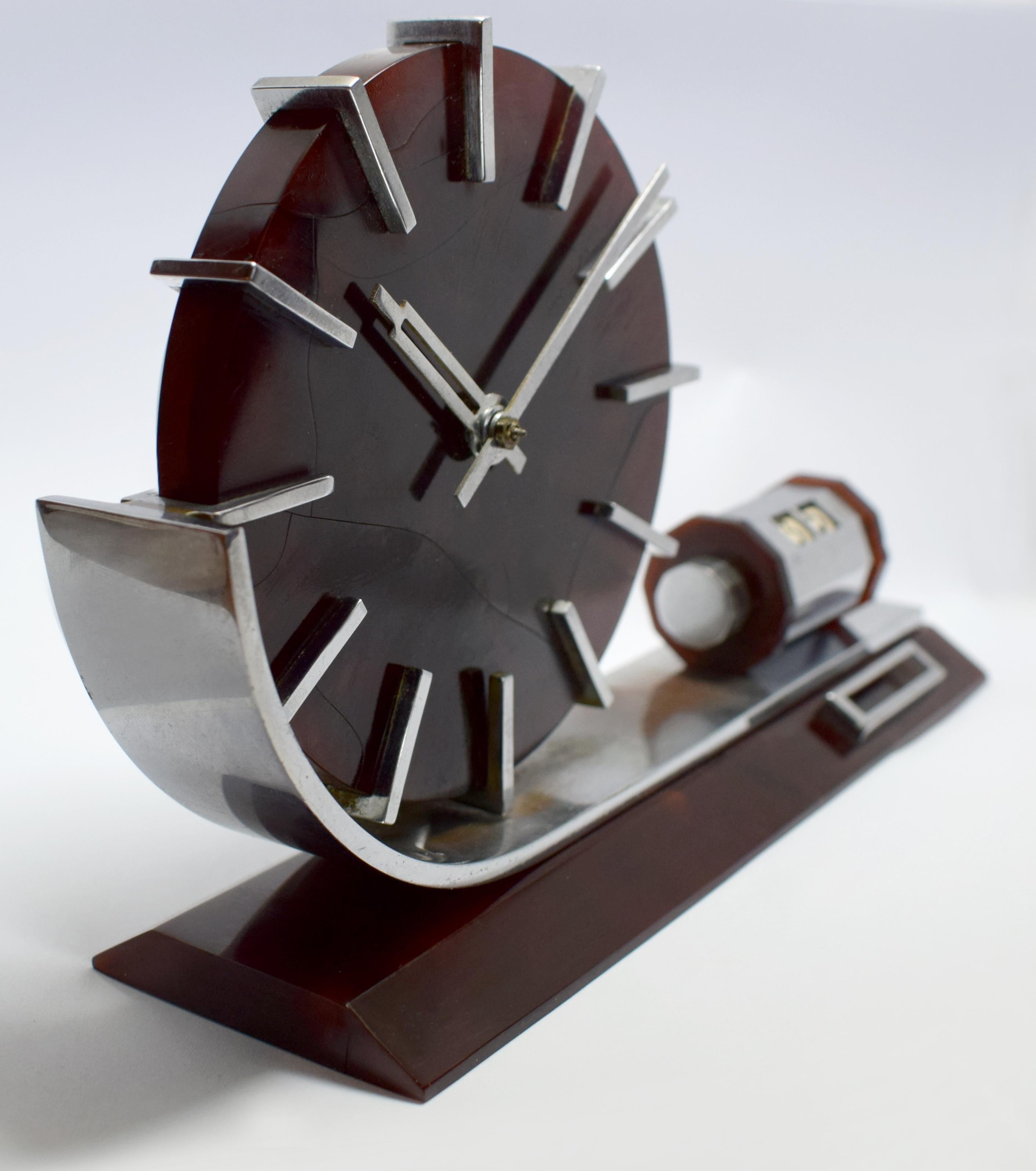 Art Deco Rare 1930s Modernist Bakelite Clock