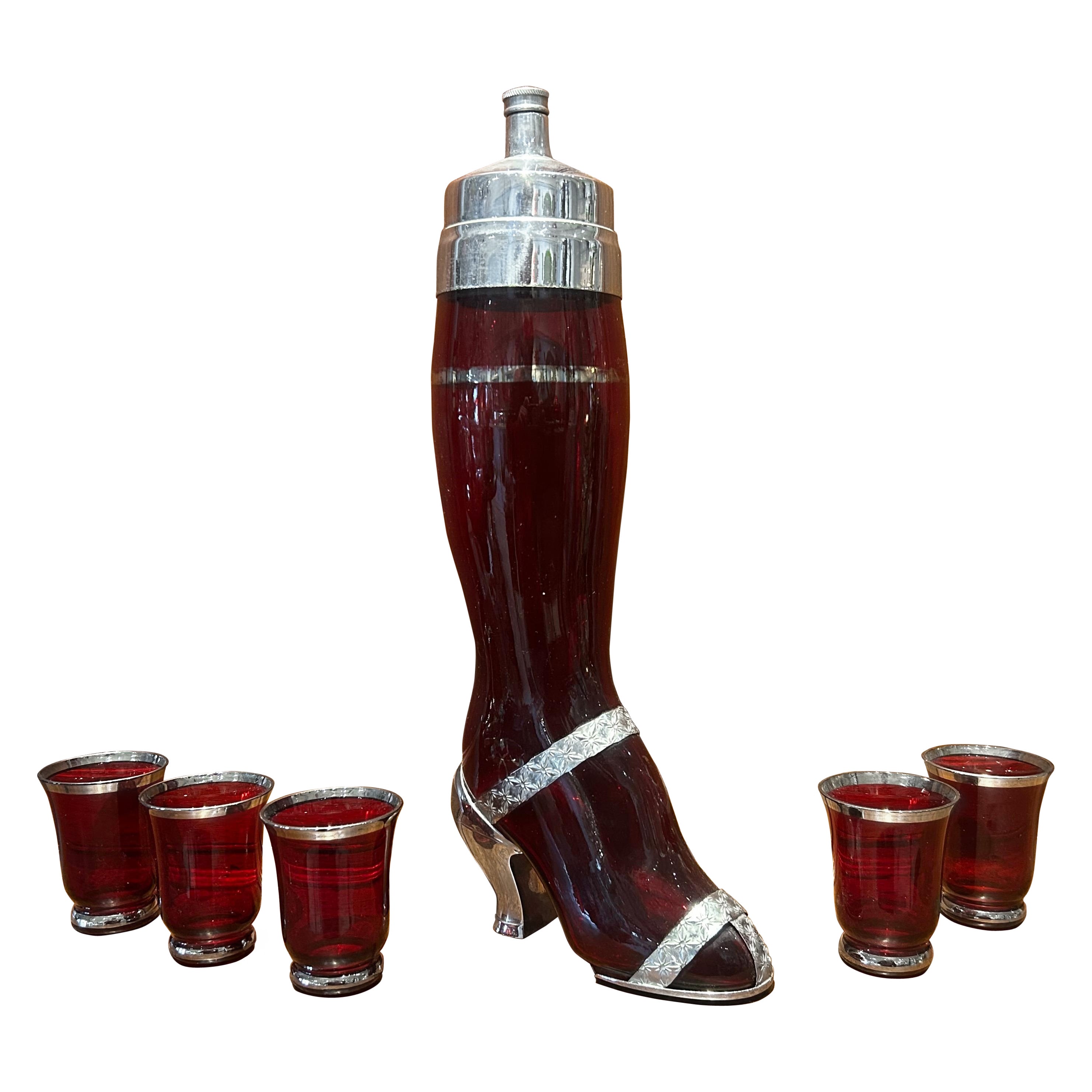 Rare 1937 "Shake a leg" ruby glass cocktail shaker and original 5 glasses For Sale