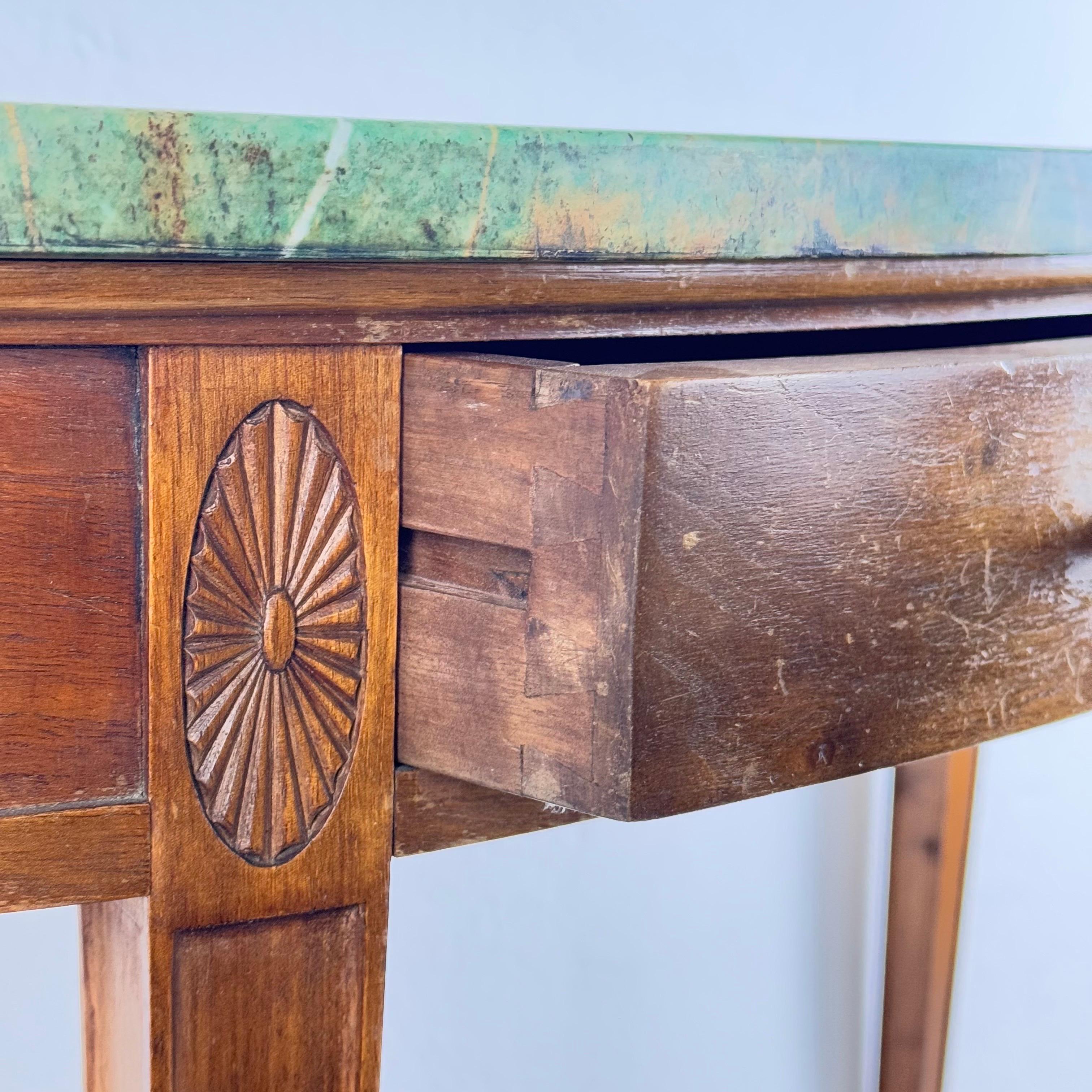 Rare console de 1940 de Paolo Buffa en noyer avec dessus en marbre malachite vert en vente 2