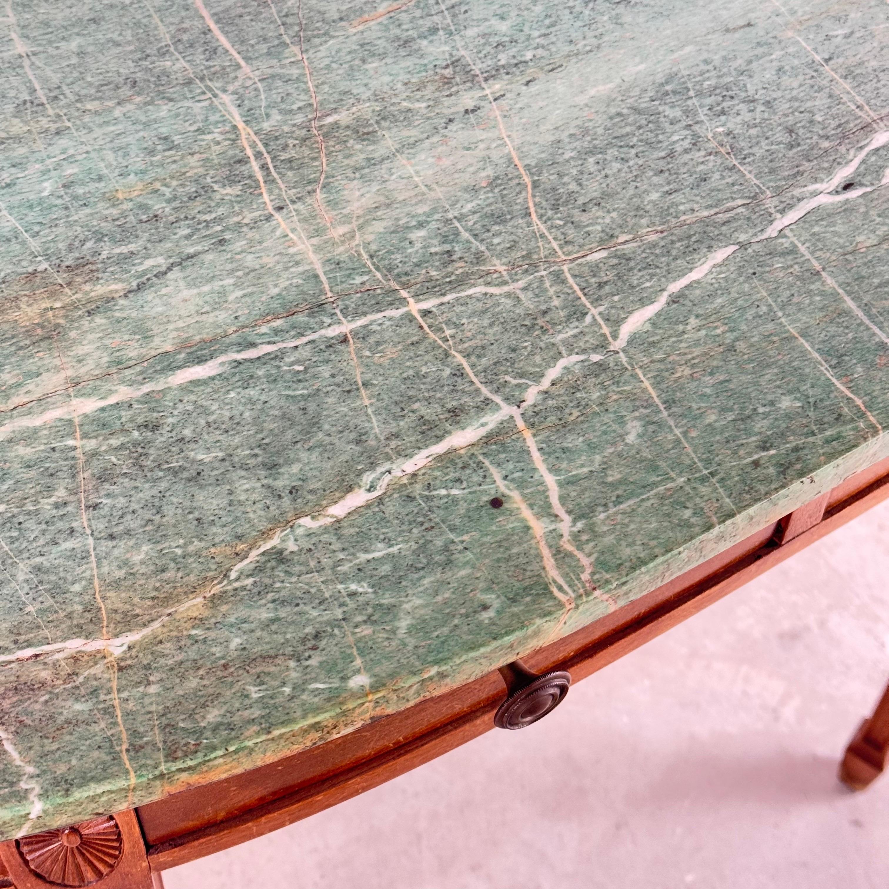 Rare console de 1940 de Paolo Buffa en noyer avec dessus en marbre malachite vert en vente 5