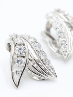 Rare 1940s Boucheron Paris 18k White Gold 1.65ct VS Diamond Clip-on Earrings