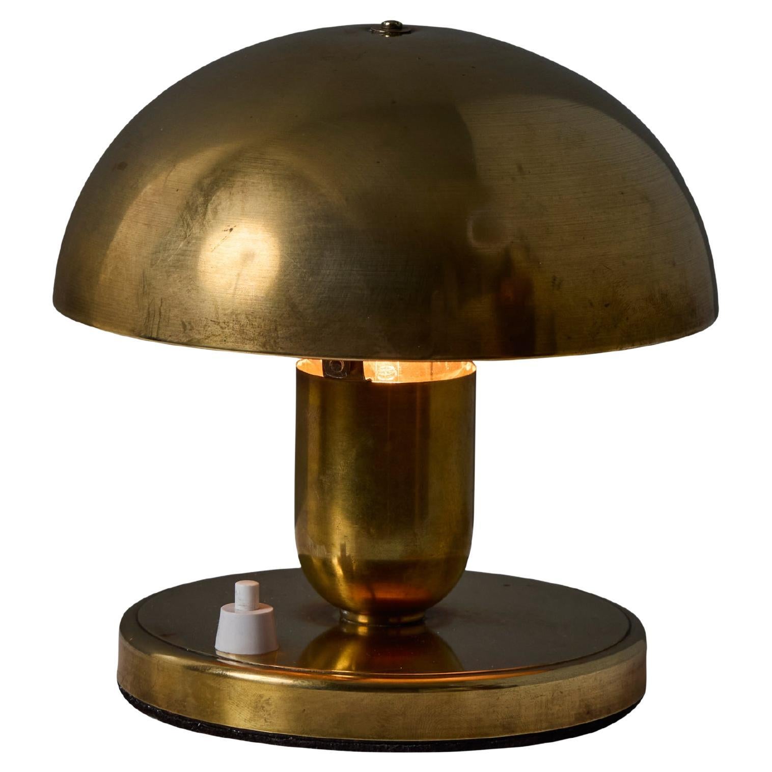 Rare 1940s Metal Table Lamp Attributed to Erik Tidstrand for Nordiska Kompaniet en venta