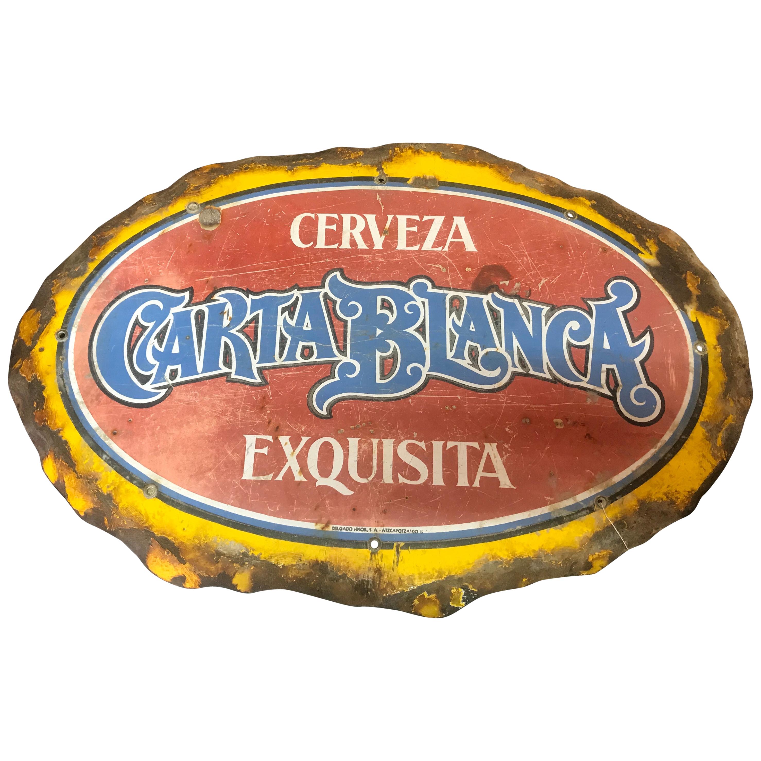 Frühes Carta Blanca-Bierschild. Mexikanisch, 1940er Jahre. im Angebot