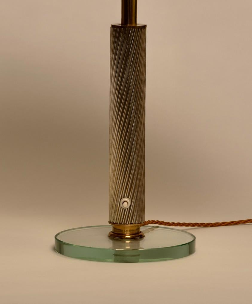 Rare lampe de bureau des années 1940 par Pietro Chiesa pour Fontana Arte, Italie en vente 4