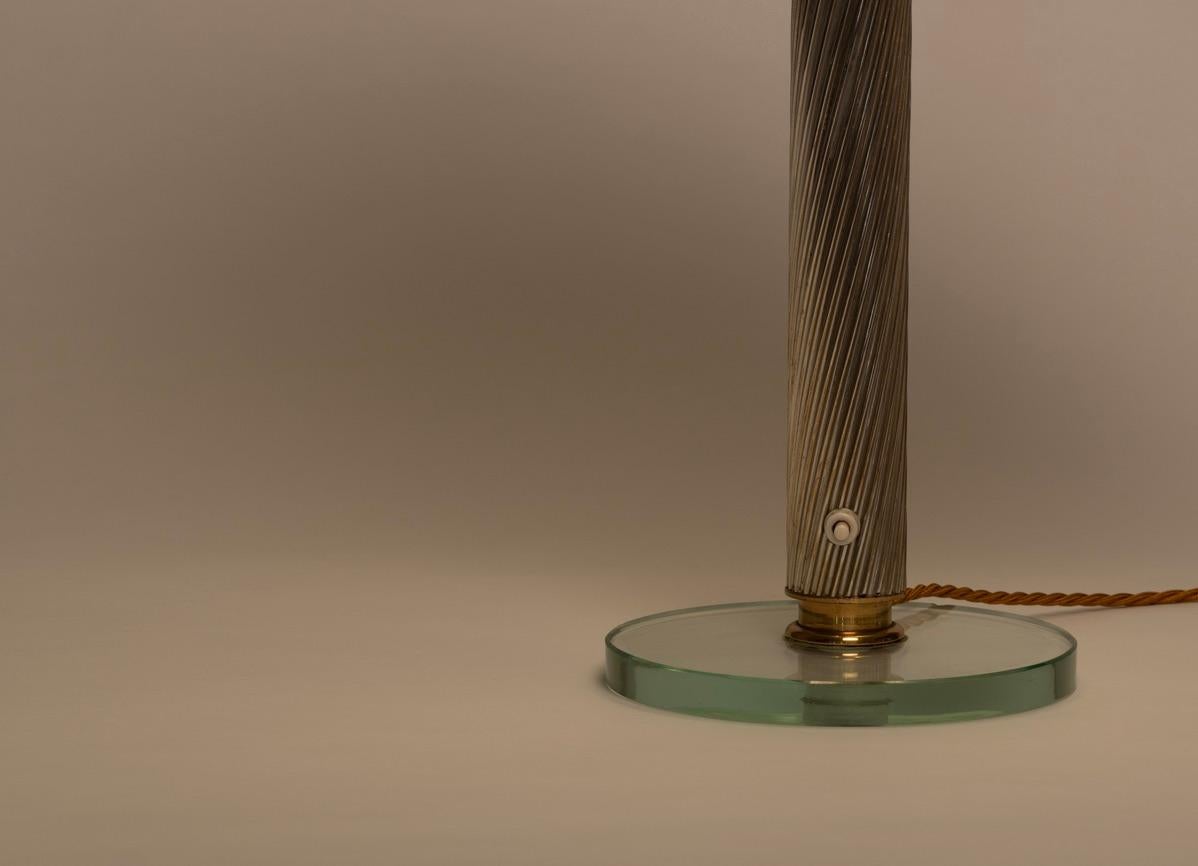 Rare lampe de bureau des années 1940 par Pietro Chiesa pour Fontana Arte, Italie en vente 6