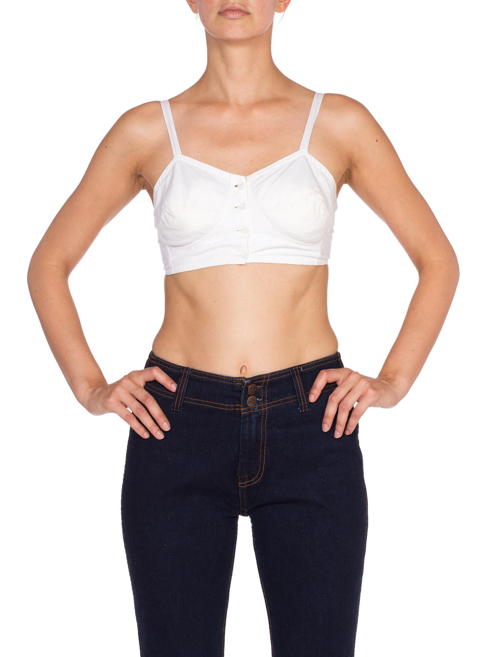 1940'S Rare Utilitarian White Cotton  Bra In Good Condition For Sale In New York, NY