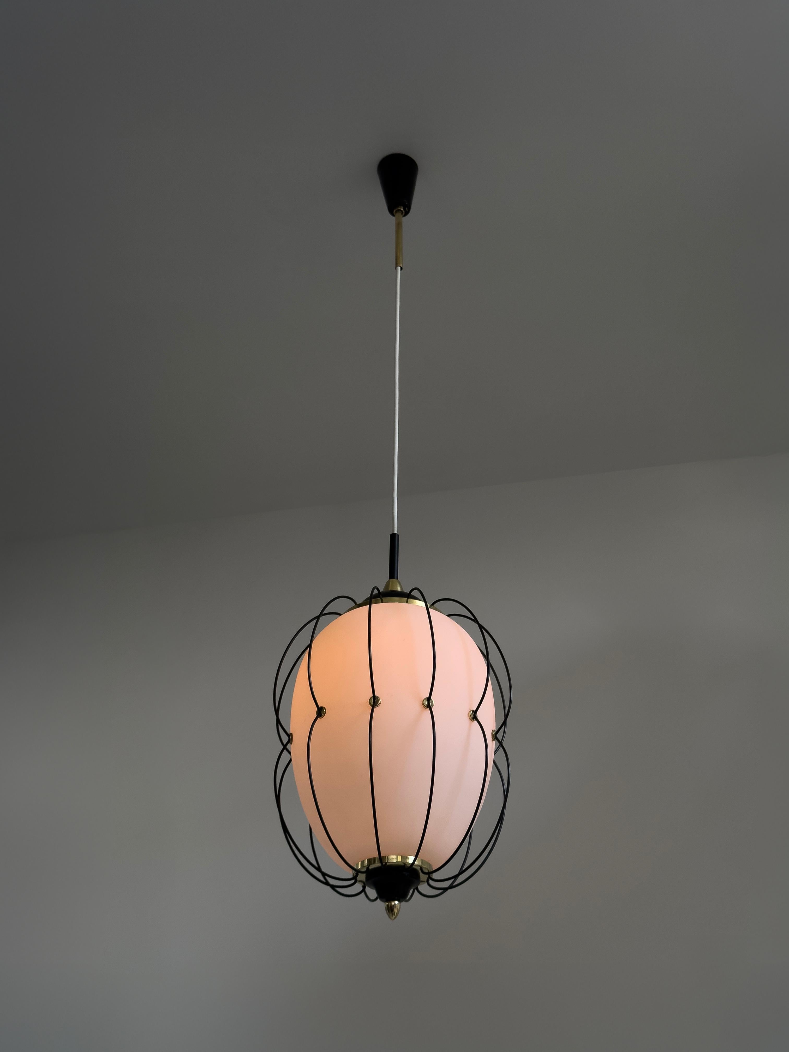 Rare 1950s/60s Italian Ceiling Lamp – Brass, Satin Opal Glass, Black Painted Metal

Step back into the golden age of design with this exquisite Italian ceiling lamp from the 1950s/60s. This striking piece beautifully combines the elegance of