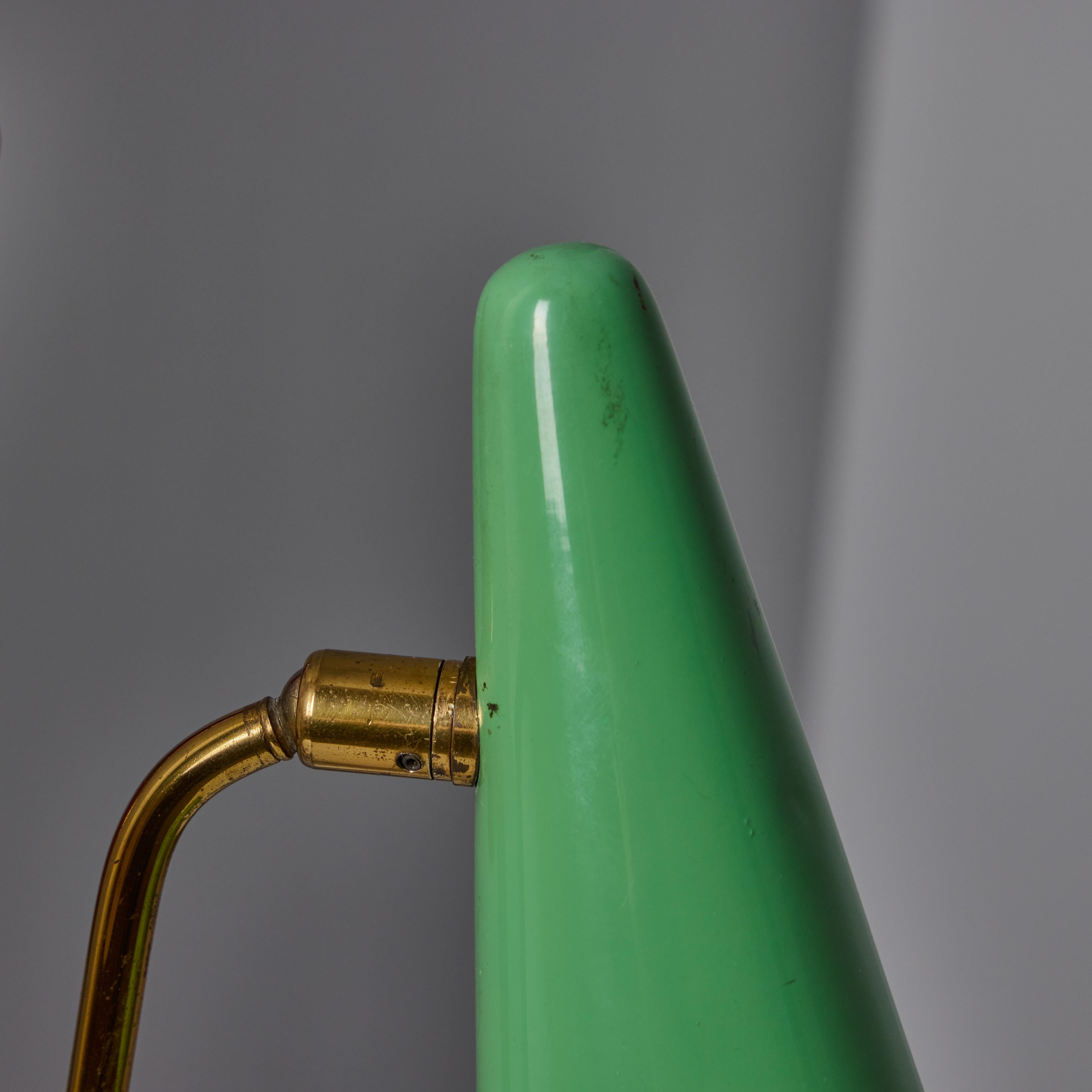 Rara lampada da tavolo a 3 paralumi multicolore di Angelo Ostuni del 1950 per O-Luce in vendita 10