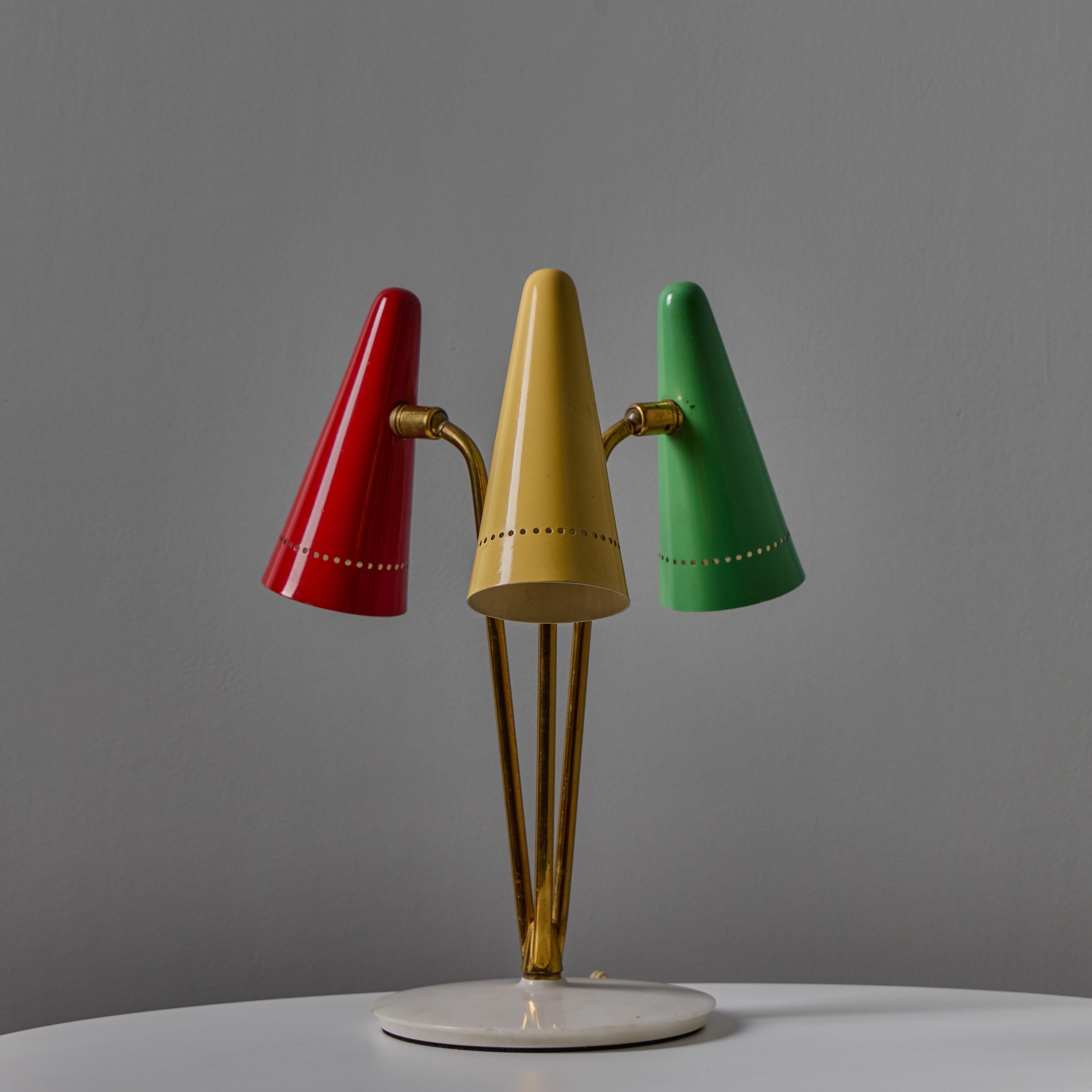 Mid-Century moderno Rara lampada da tavolo a 3 paralumi multicolore di Angelo Ostuni del 1950 per O-Luce in vendita